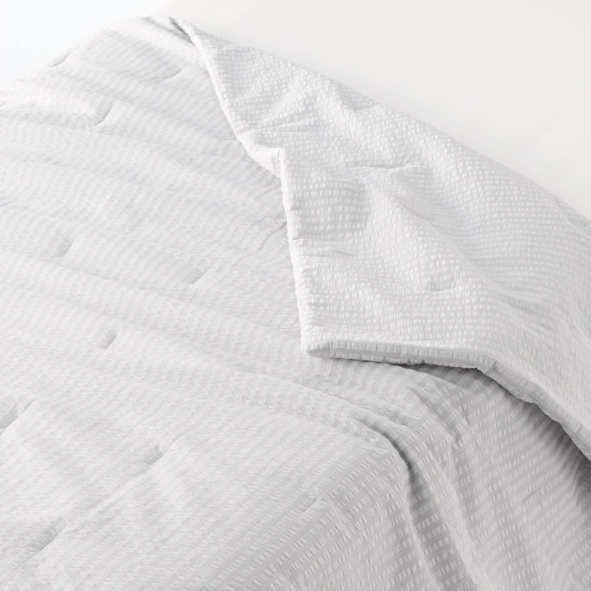 Cotton Seersucker Thin Duvet - Queen - Image 4