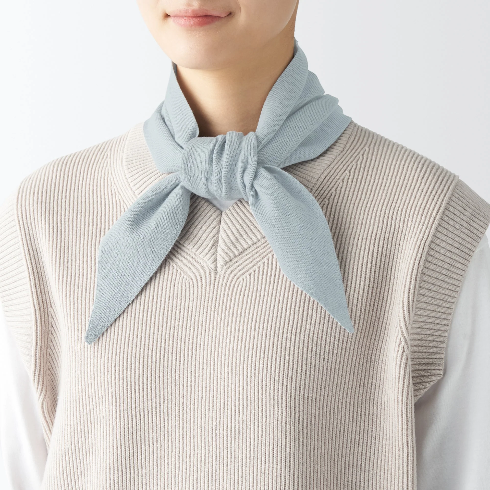Cotton Silk Scarf with Pocket - Image 10
