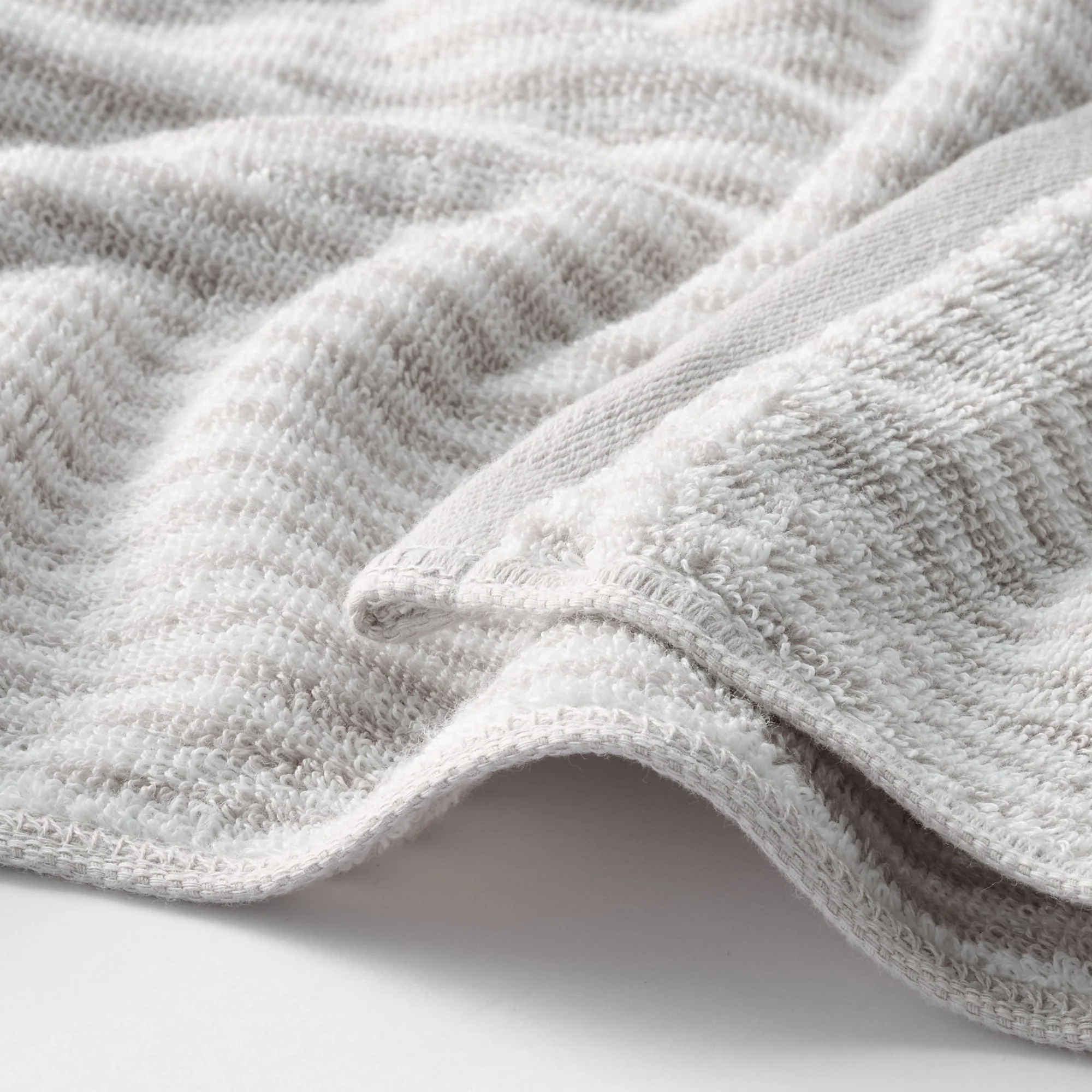Cotton Twin Pile Bath Towel - Image 2