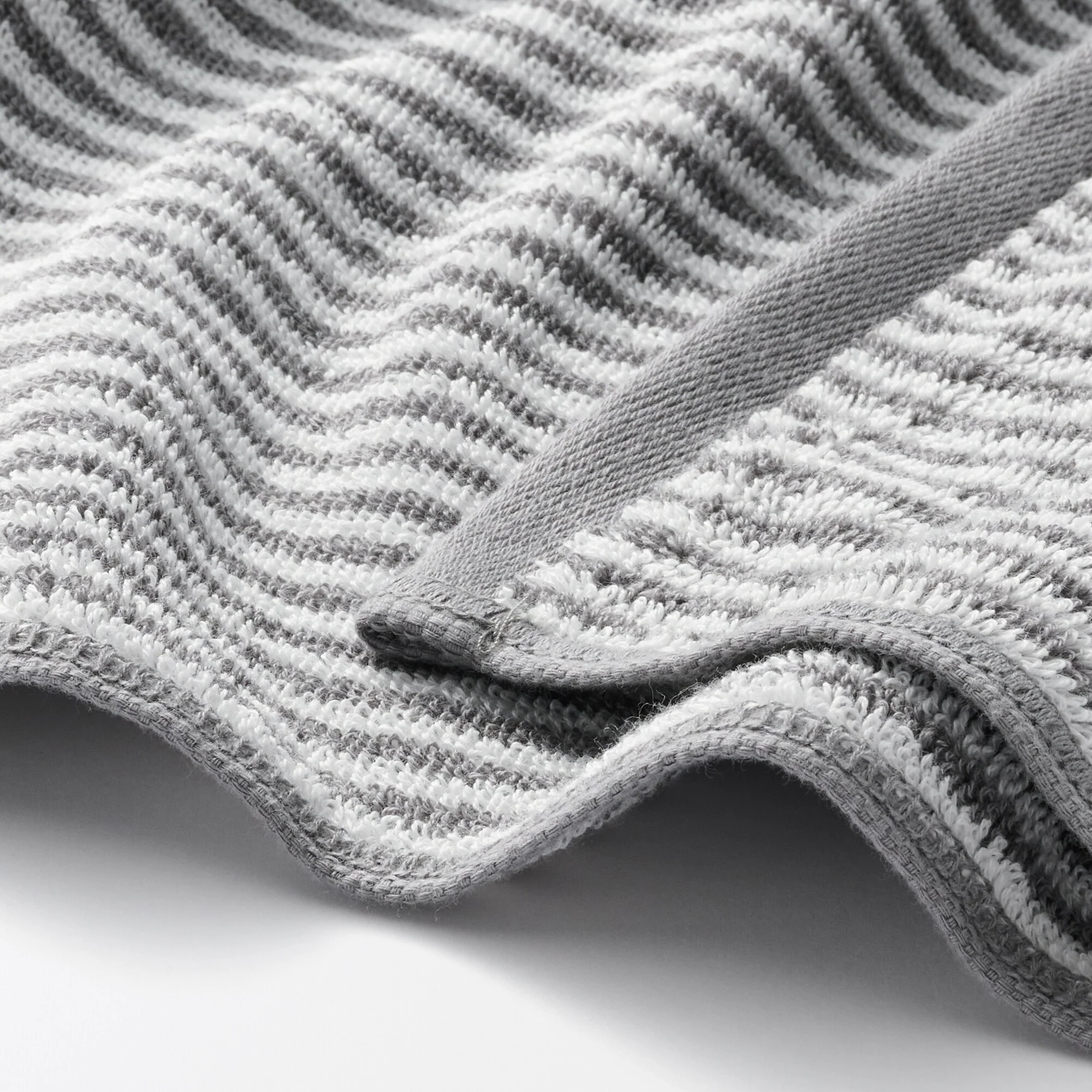 Cotton Twin Pile Bath Towel - Image 7