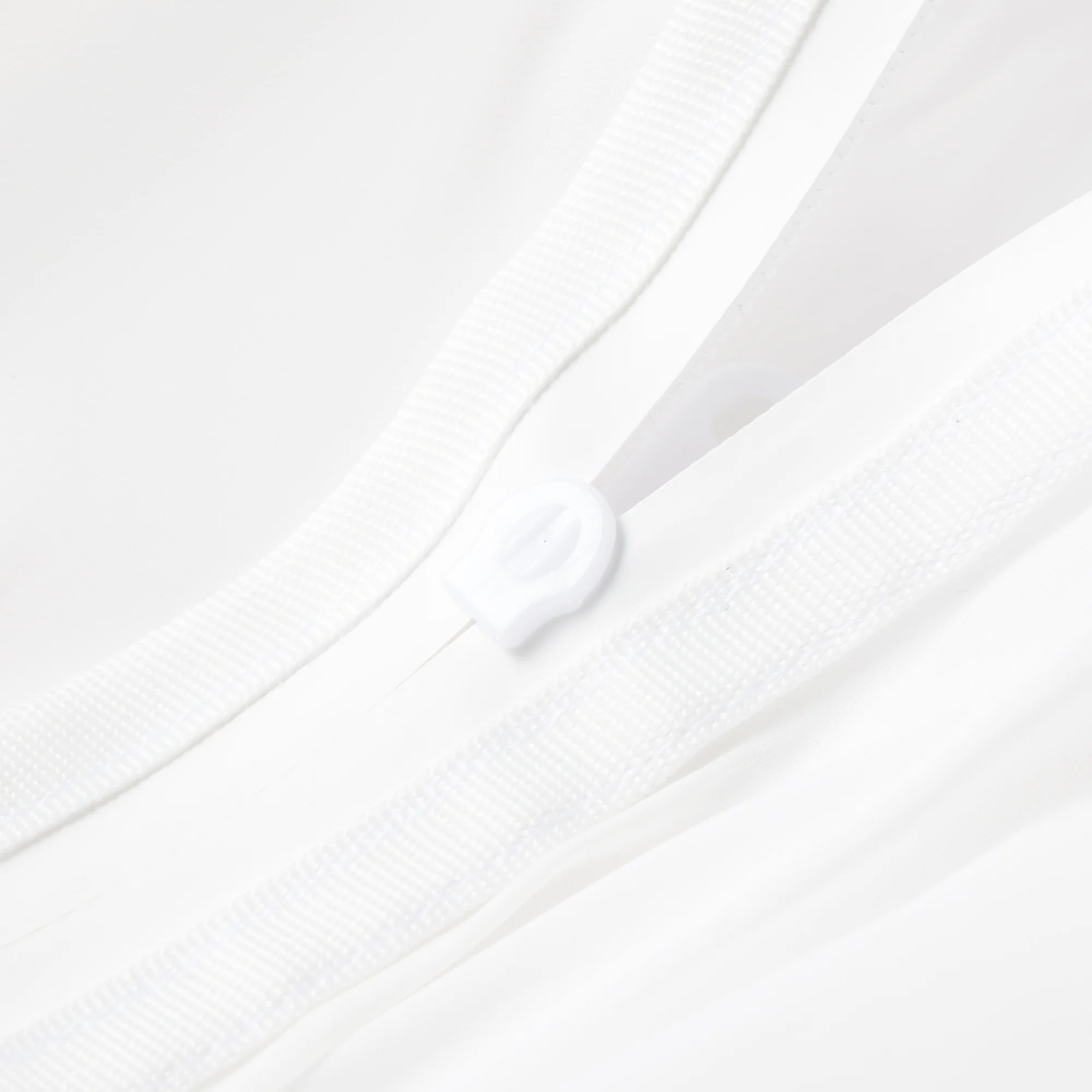 Densely Woven Fibre-Shielding Laundry Net for Large Items - Image 4