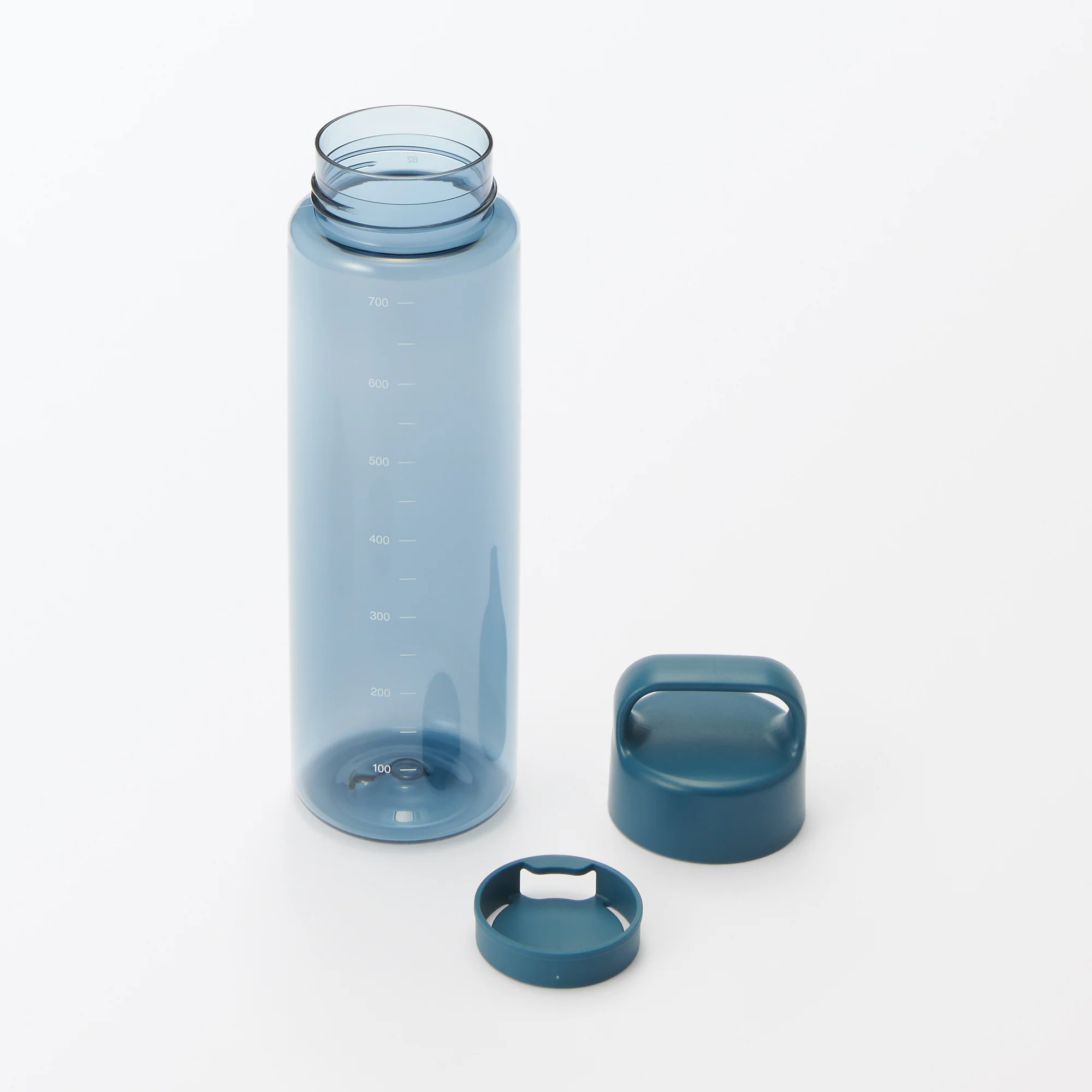 Easy-to-Carry Water Bottle With Scale - Blue (700ml) - Image 4