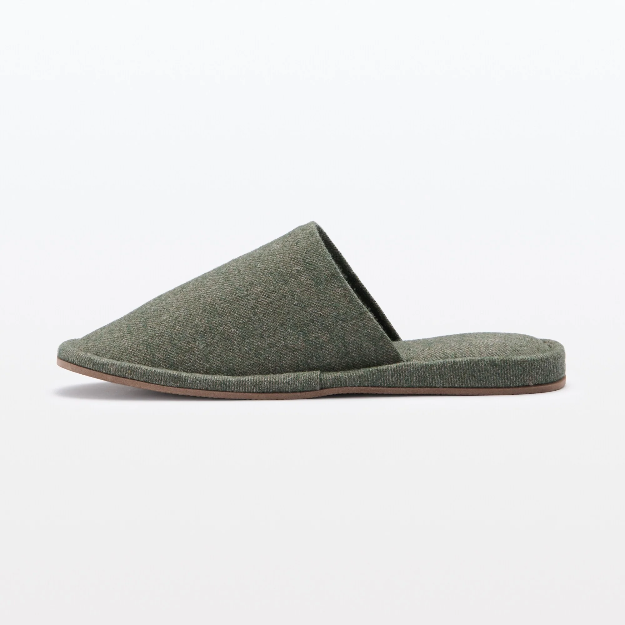 Either-Foot Flannel Slippers - Image 5
