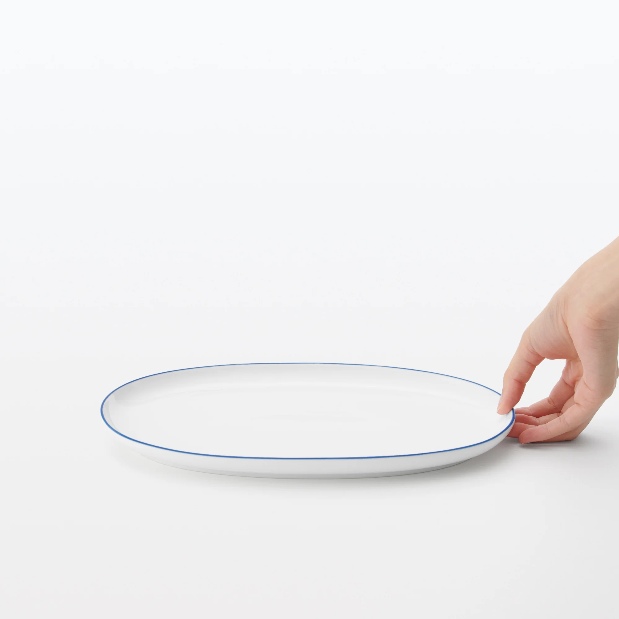 Everyday Tableware Oval Plate Large - Blue Stripe - Image 6