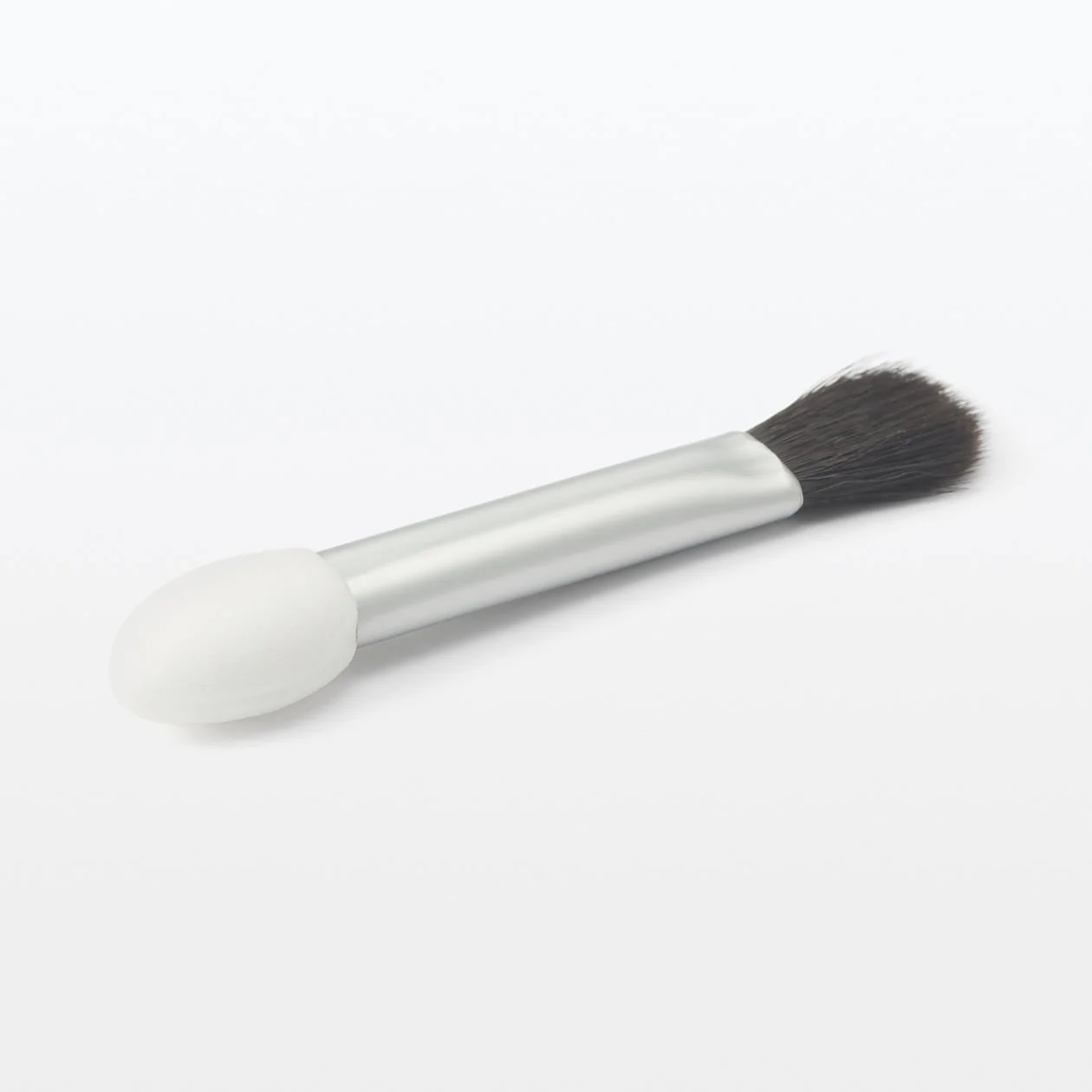 Eye Shadow Sponge with Brush - Image 3