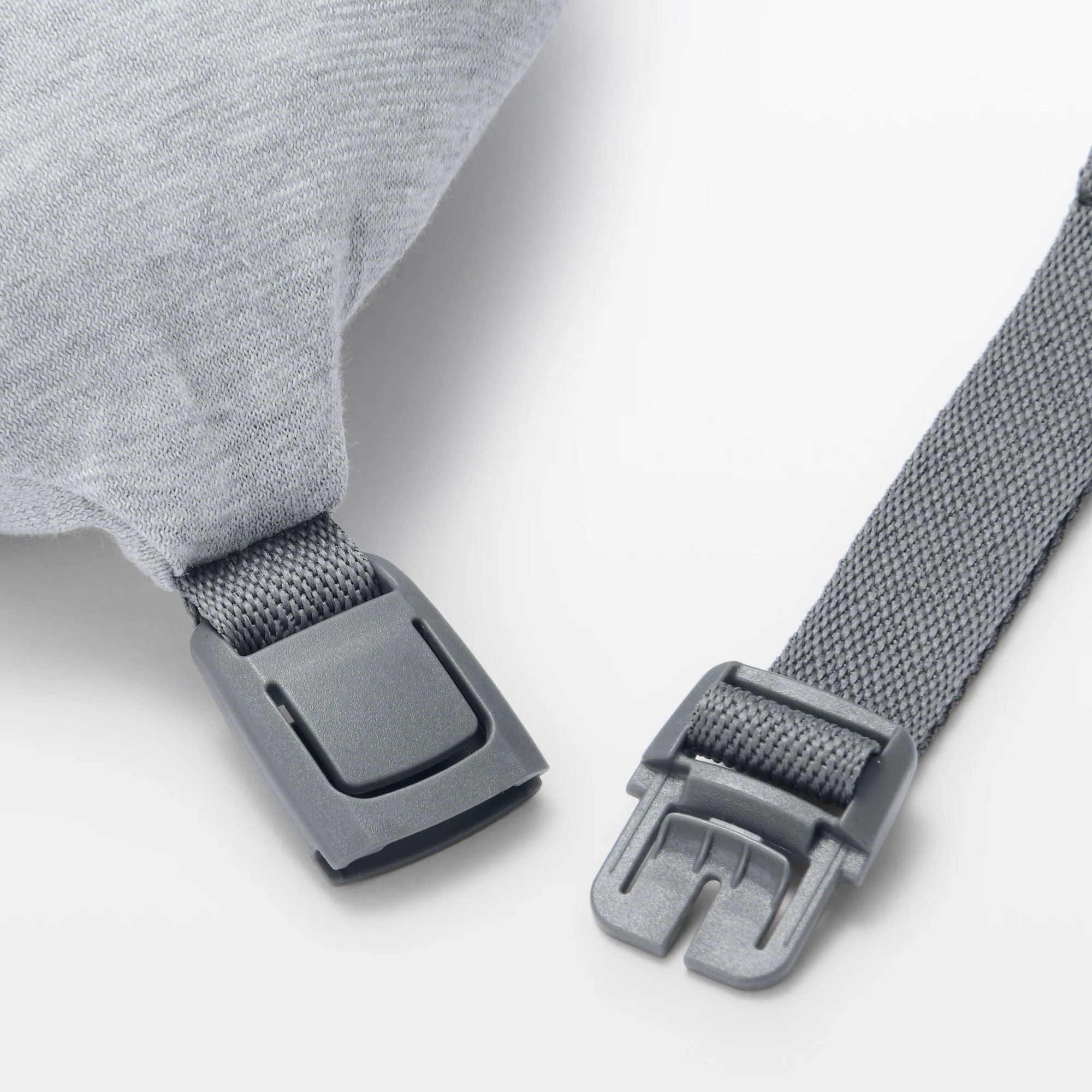 Fitting Neck Cushion - Image 3