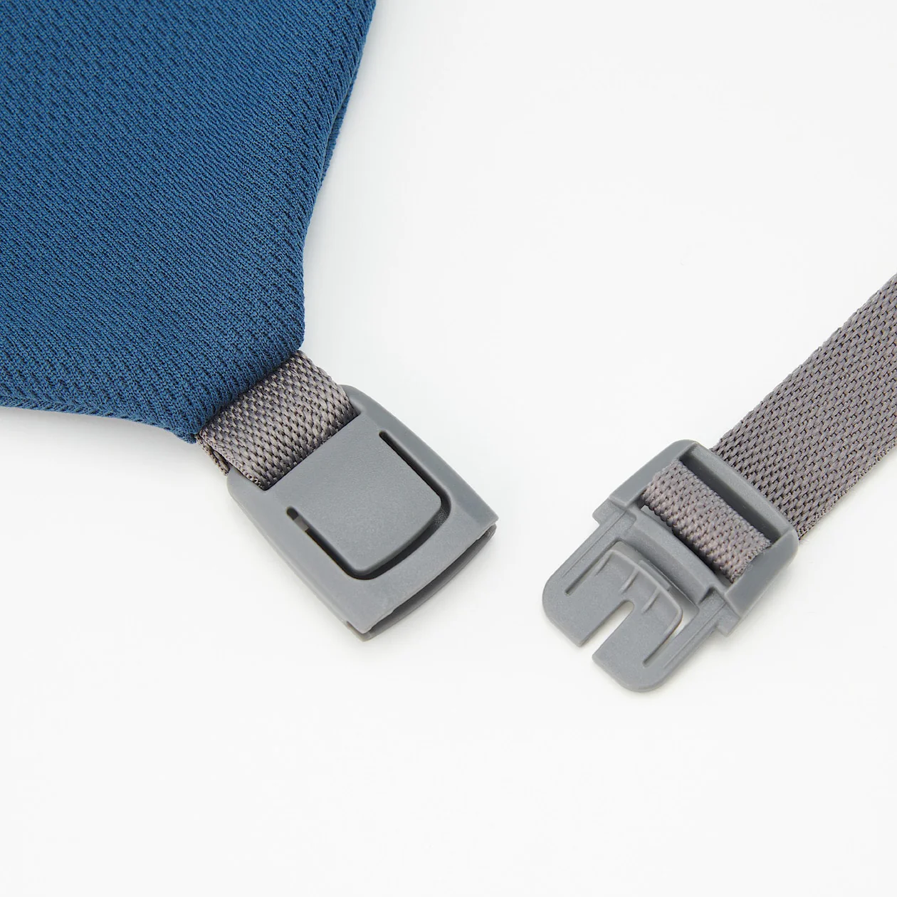 Fitting Neck Cushion - Curved - Image 11