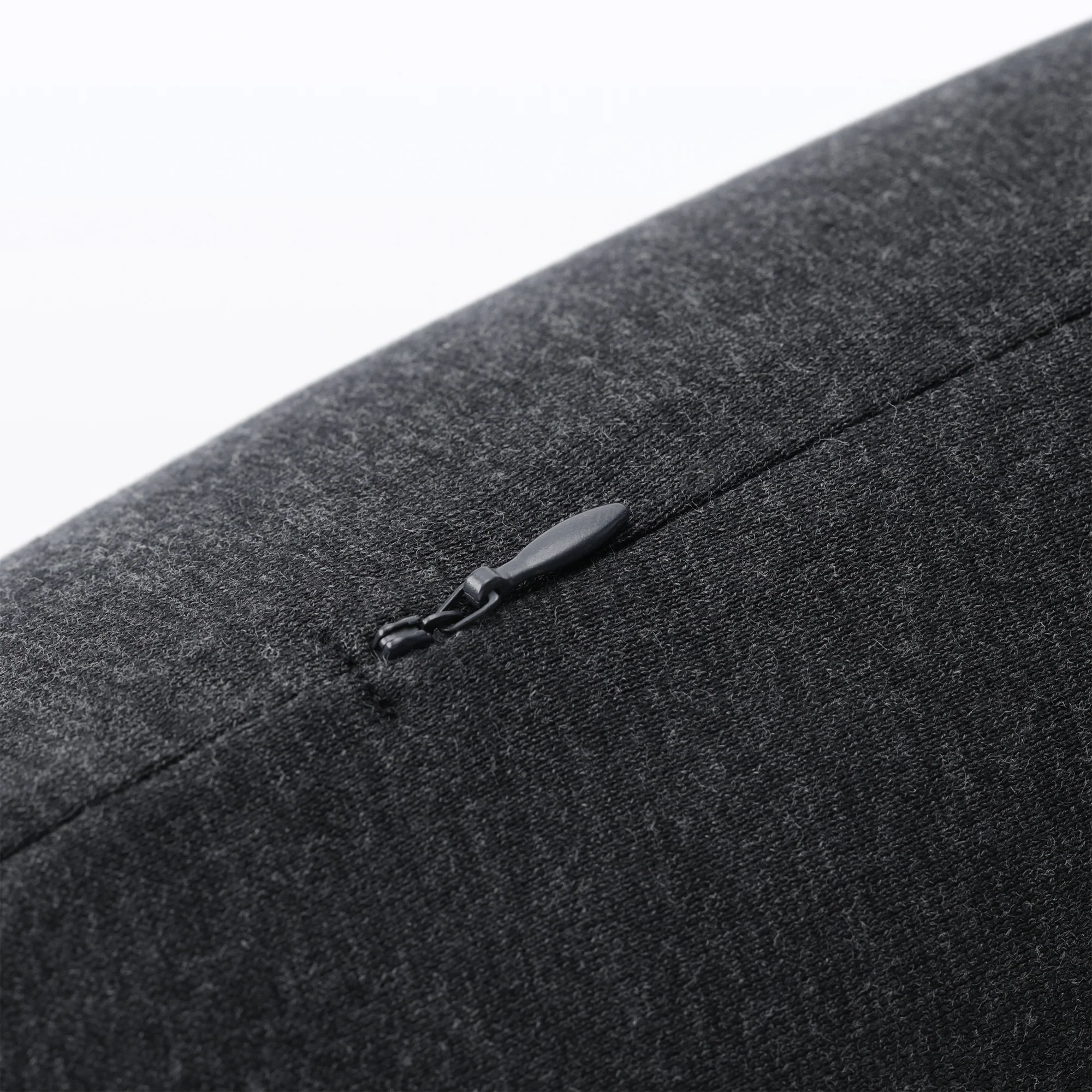 Fitting Neck Cushion - Image 5
