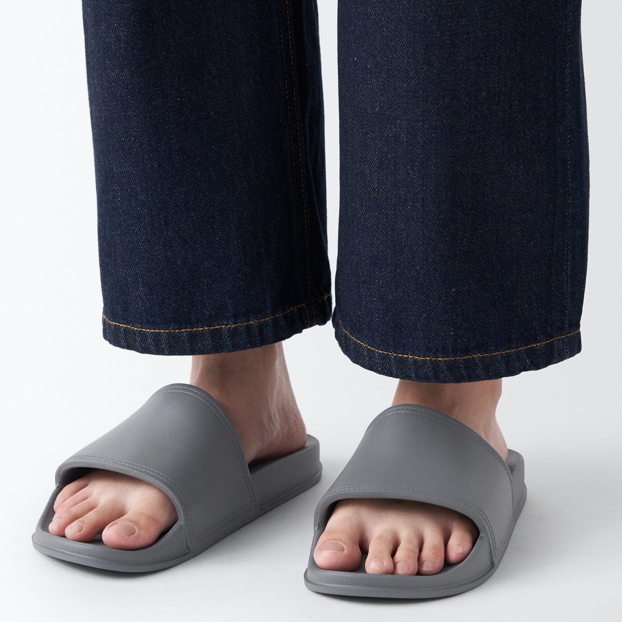 Foot-Shaped Sandals - Image 28