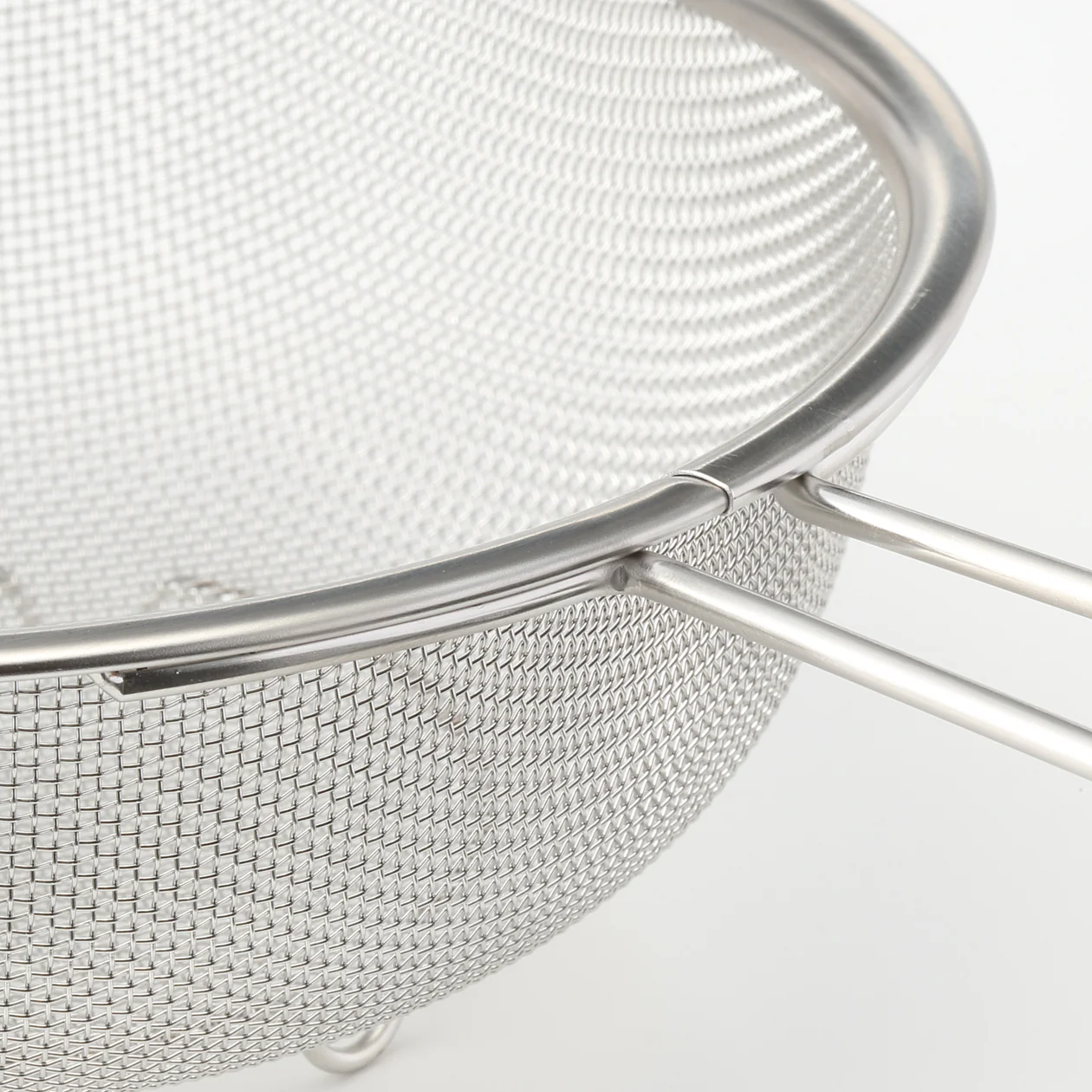 Handheld Stainless Steel Mesh Strainer - Image 4