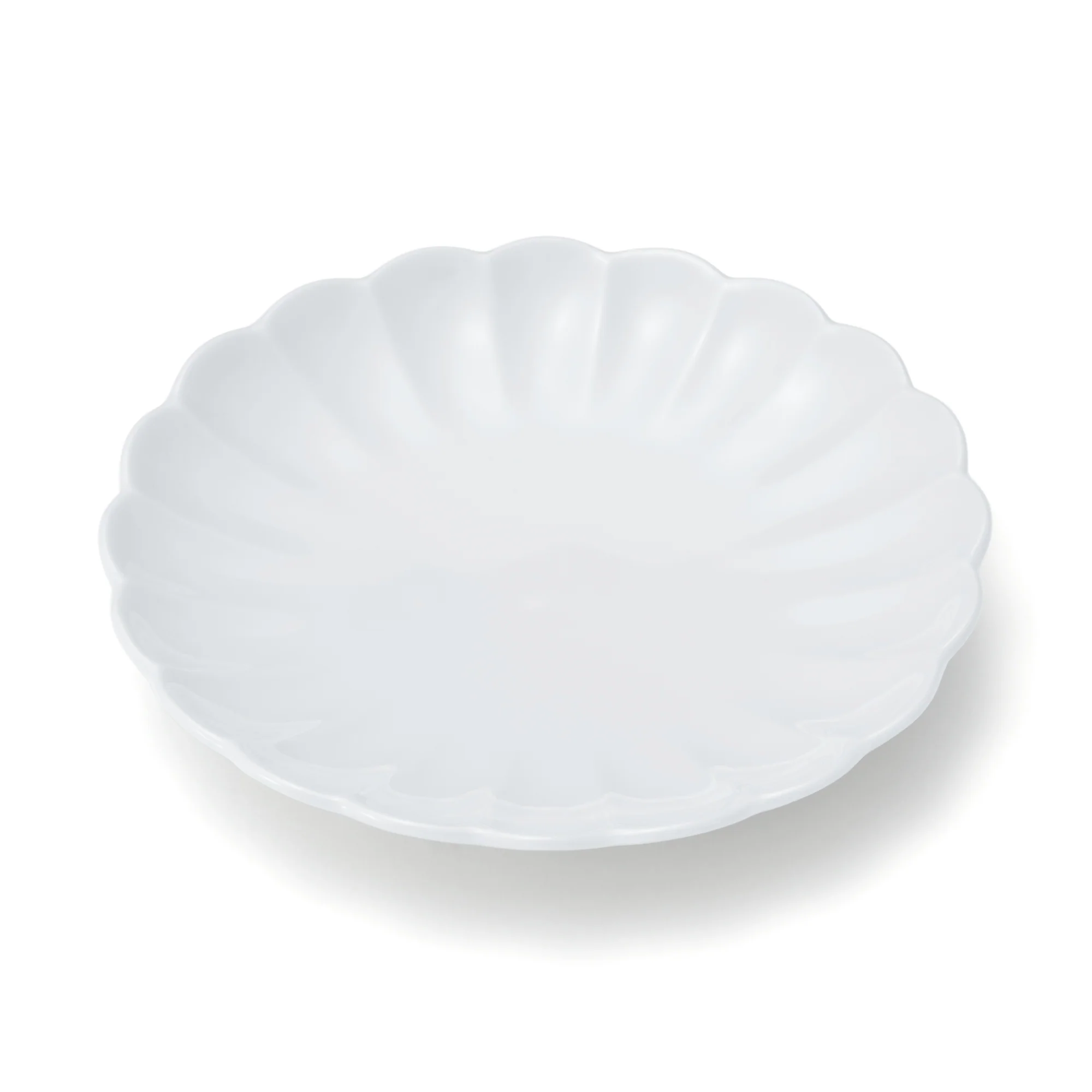 Hasami Ware Lucky Small Plate - Chrysanthemum - White