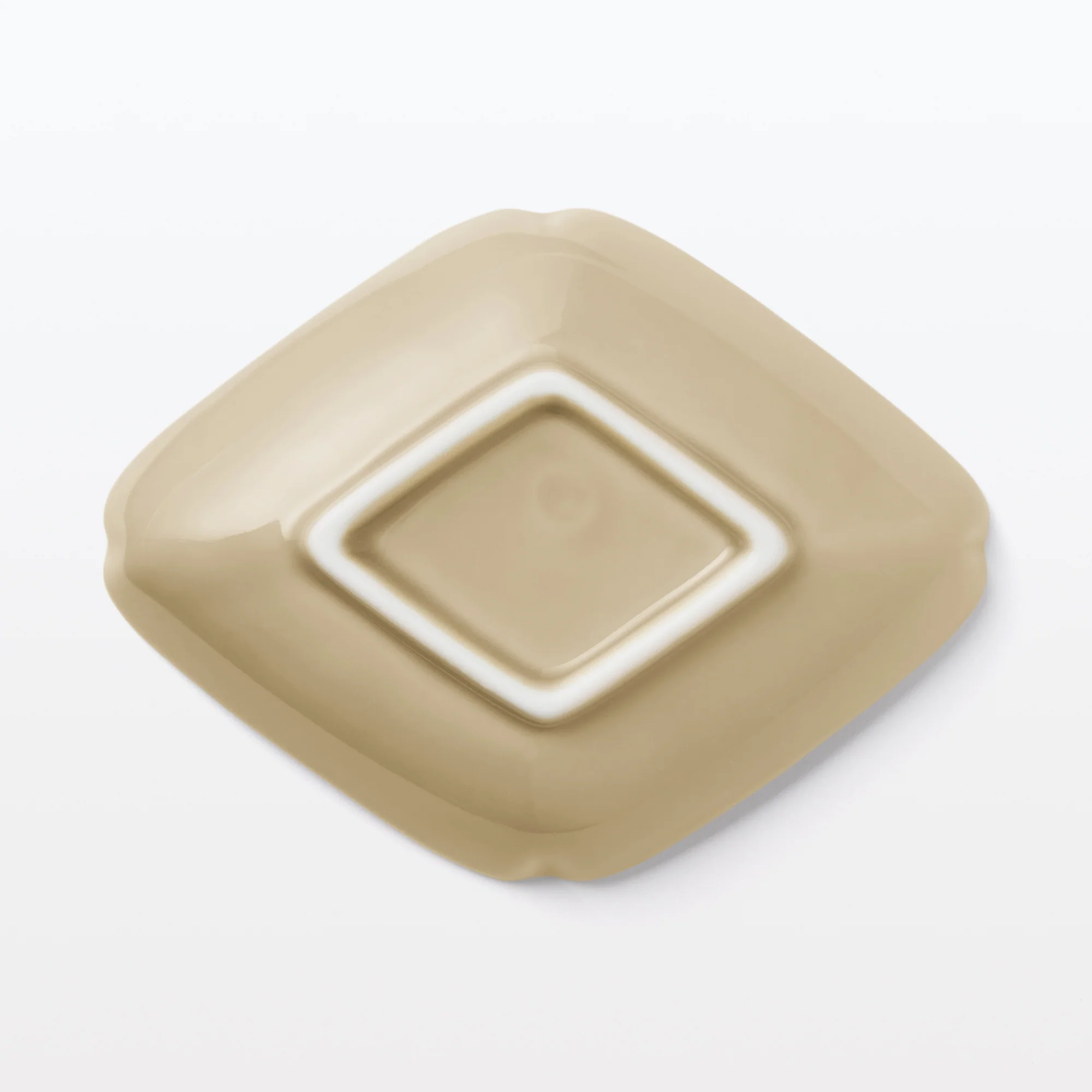 Hasami Ware Lucky Small Plate - Diamond - Steamed Chestnut - Image 4