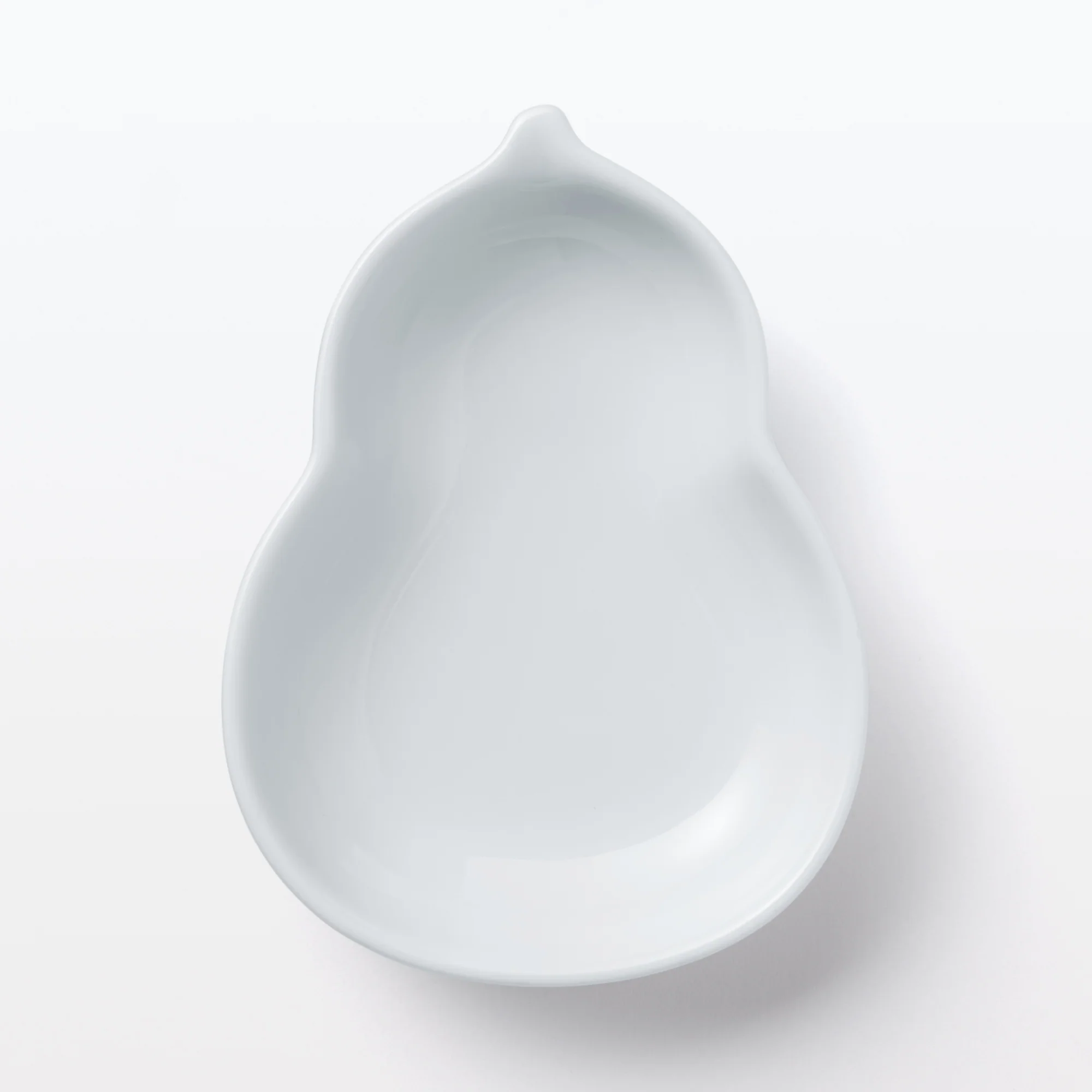 Hasami Ware Lucky Small Plate - Gourd - White - Image 3