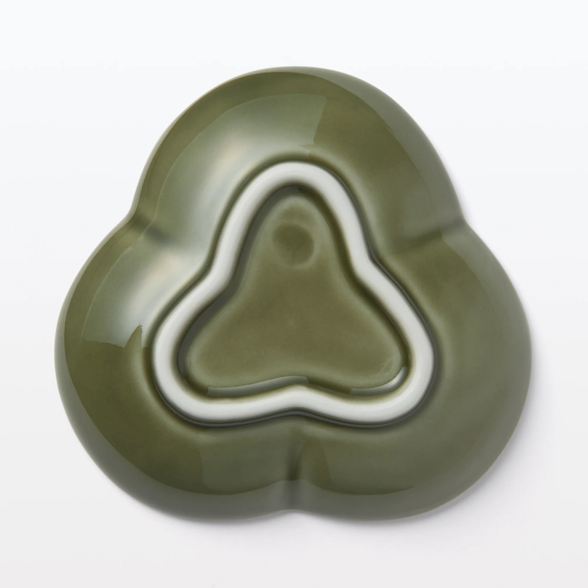 Hasami Ware Lucky Small Plate - Pine - Pine Green - Image 4