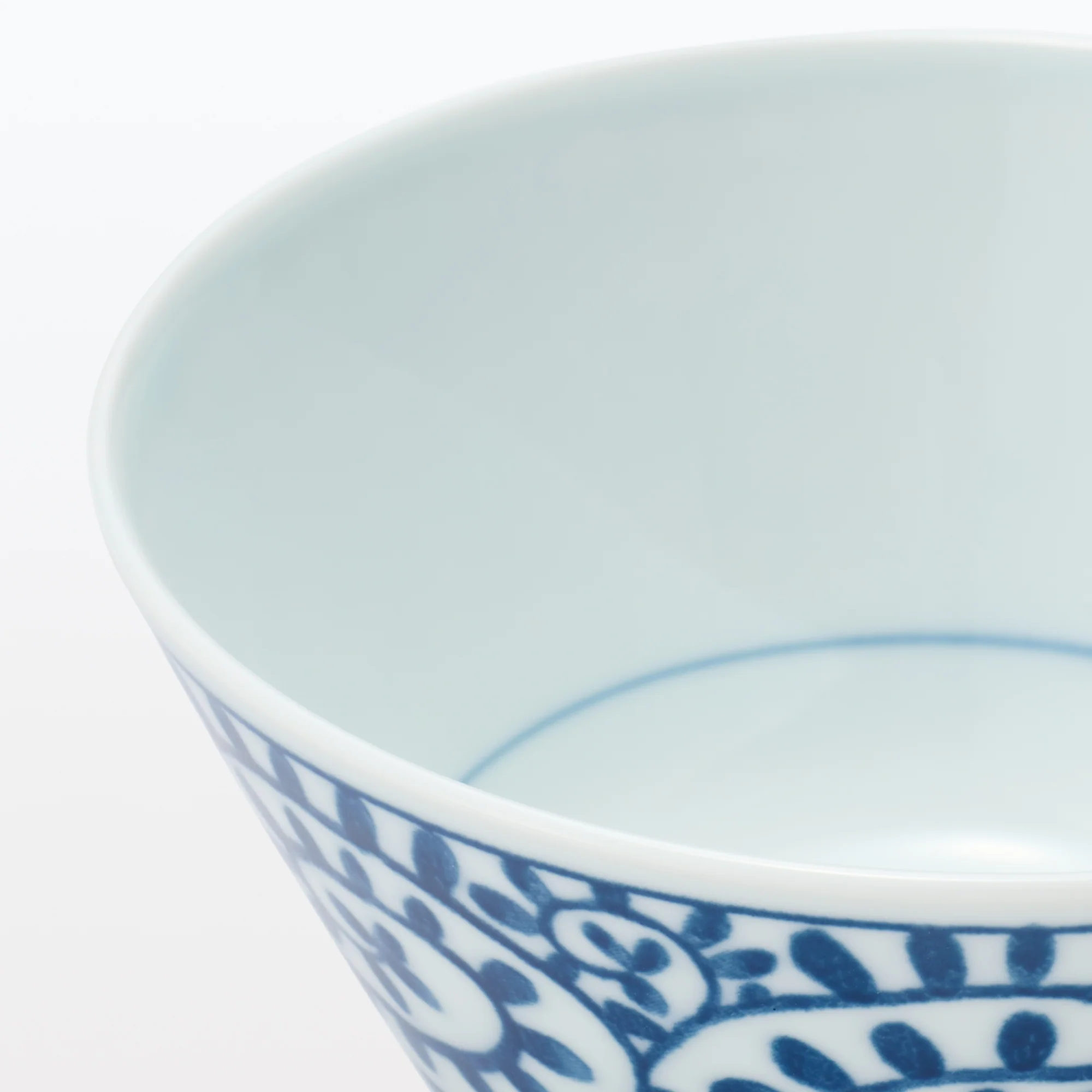 Hasami Ware Rice Bowl - Arabesque Pattern - Small - Image 5