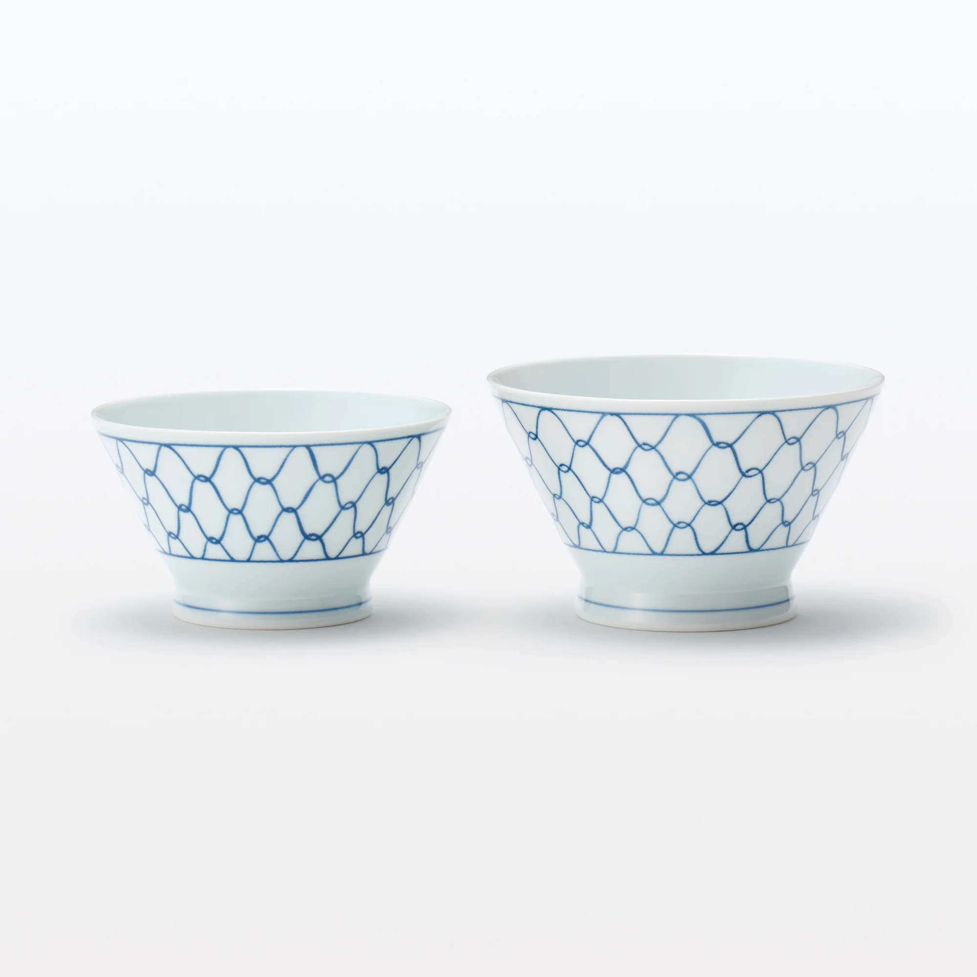 Hasami Ware Rice Bowl - Mesh Pattern - Large - Image 7