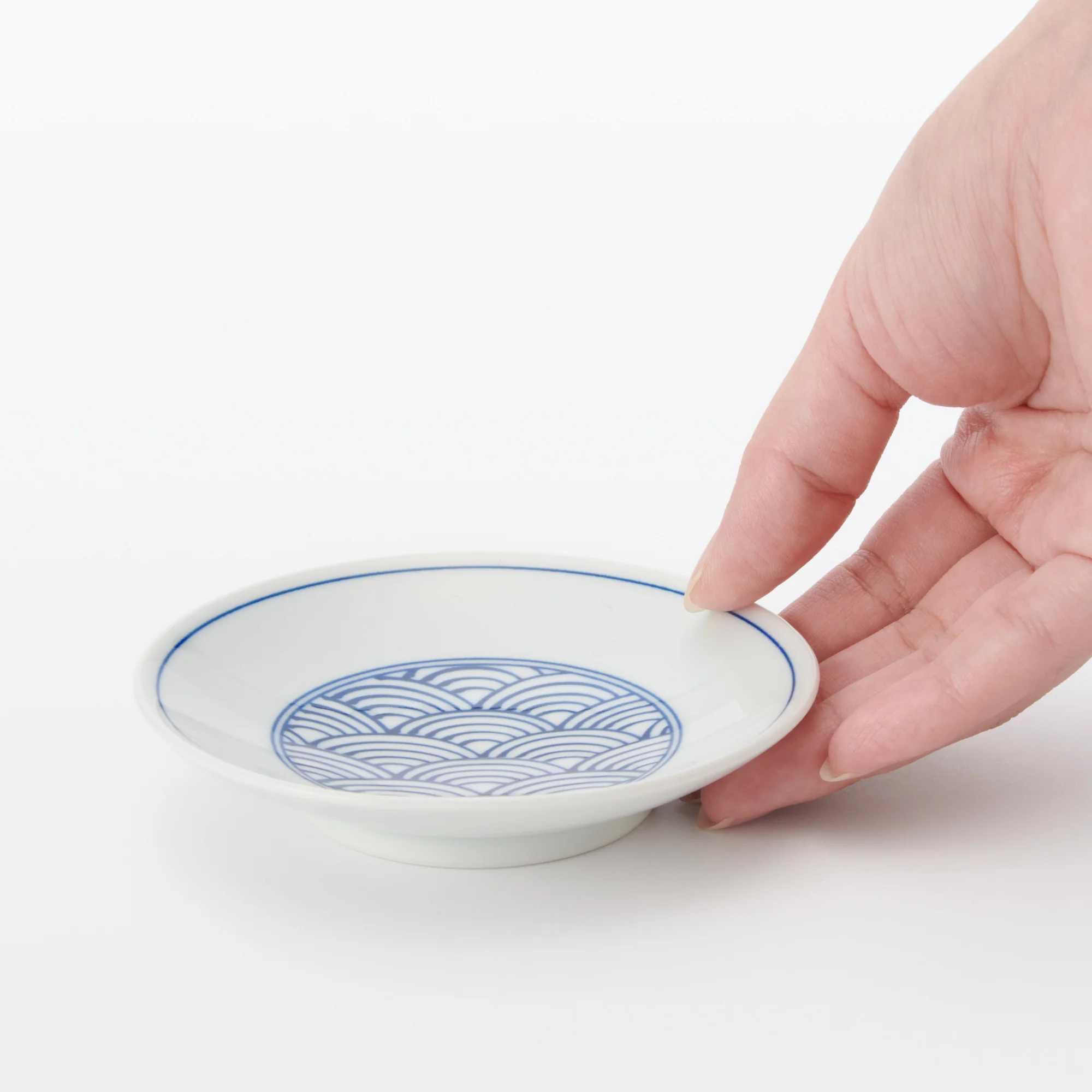 Hasami Ware Small Plate - Wave Pattern - Image 6