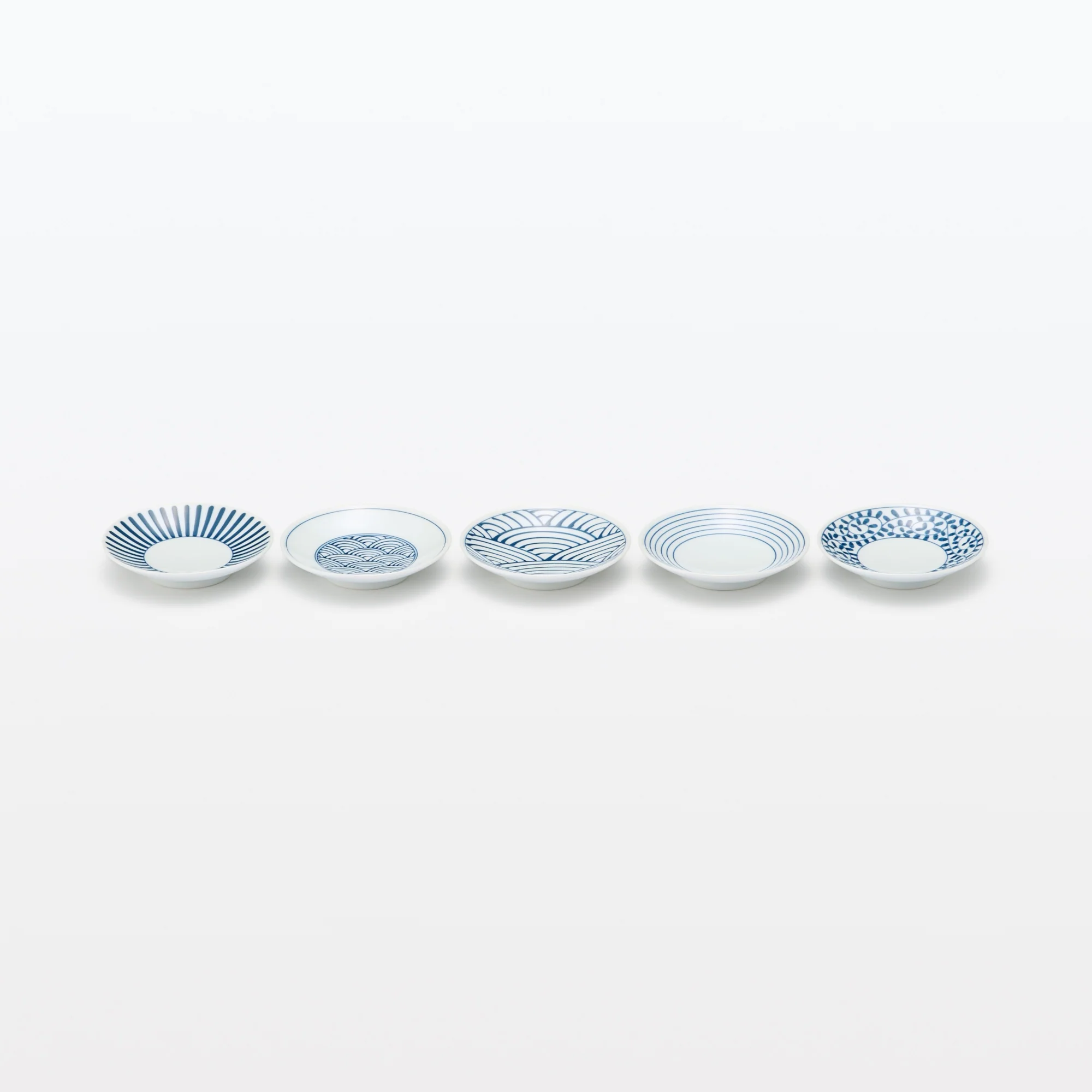 Hasami Ware Small Plate - Wave Pattern - Image 8