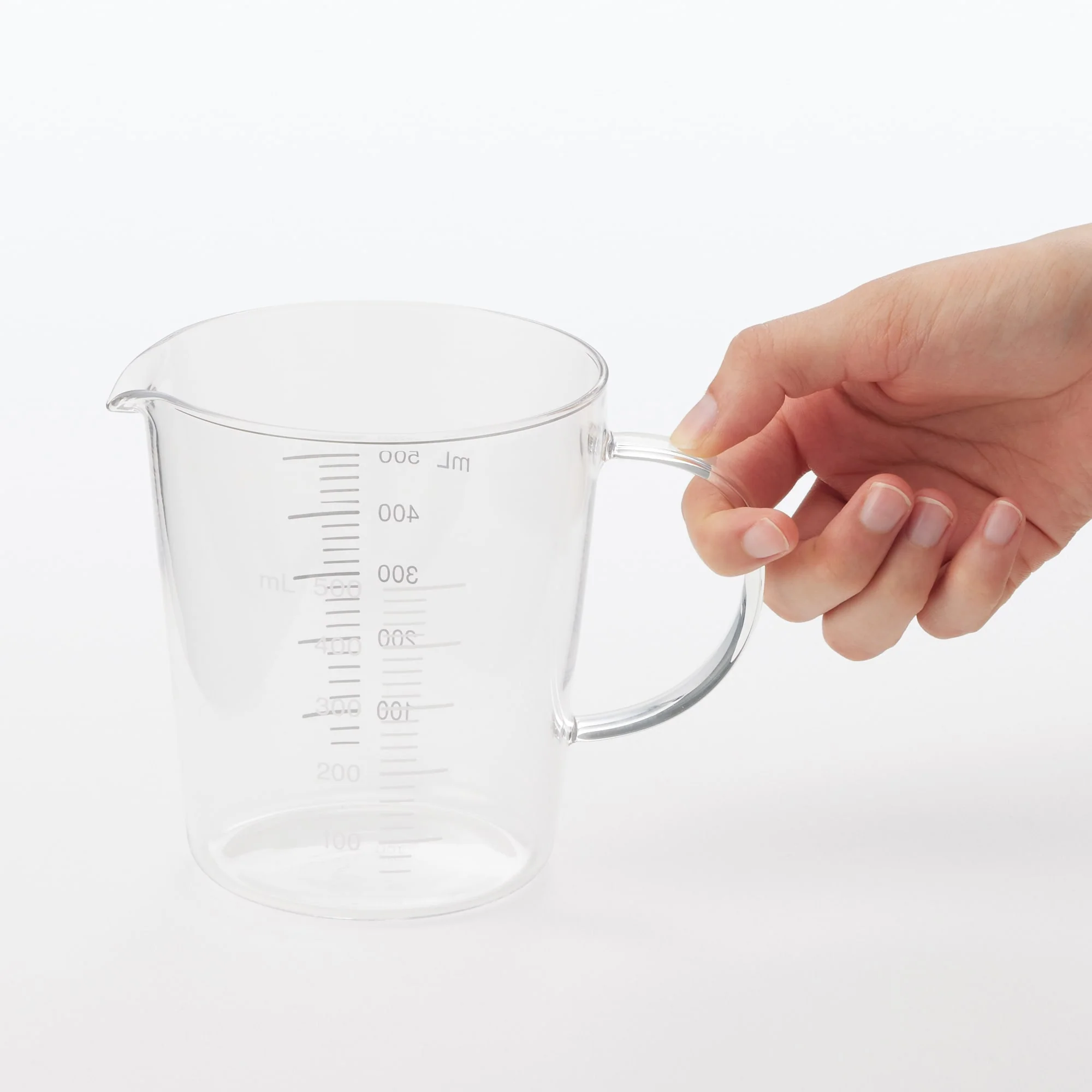 Heatproof Glass Measuring Cup 500 ml - Image 2