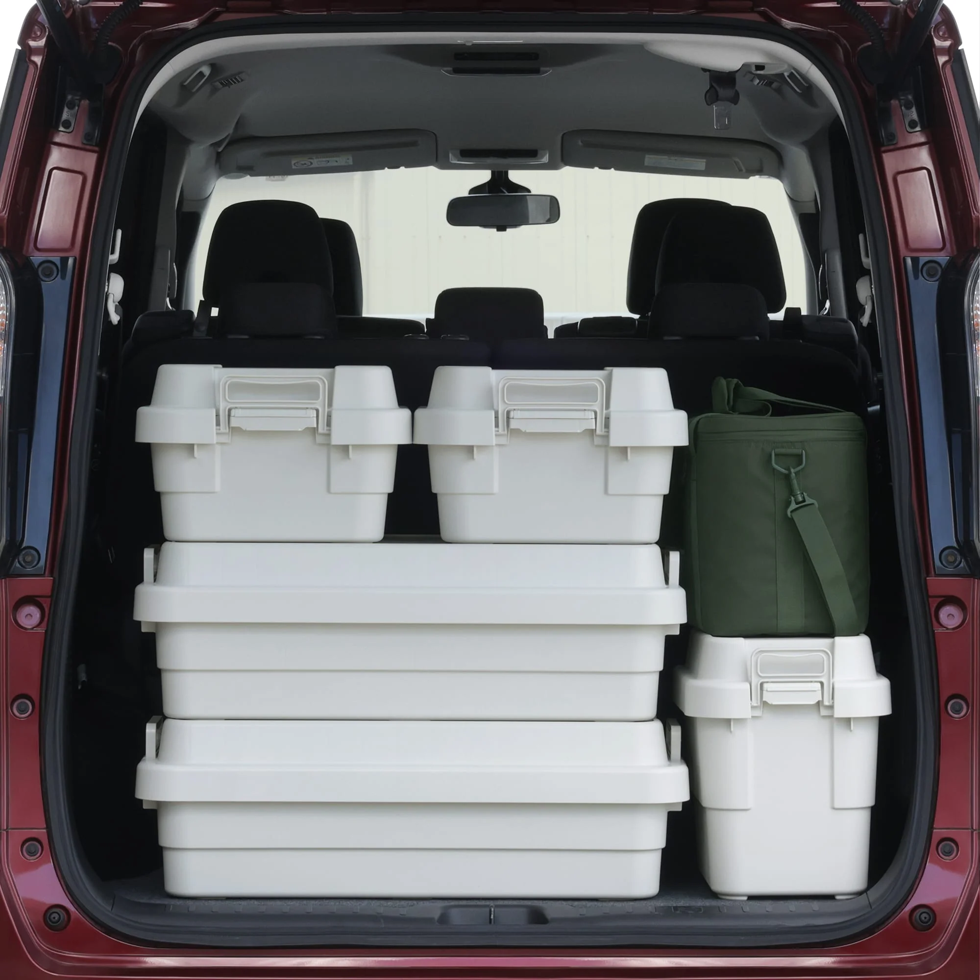 Heavy Duty Polypropylene Shallow Storage Box - Extra Large (40 L) - Image 10