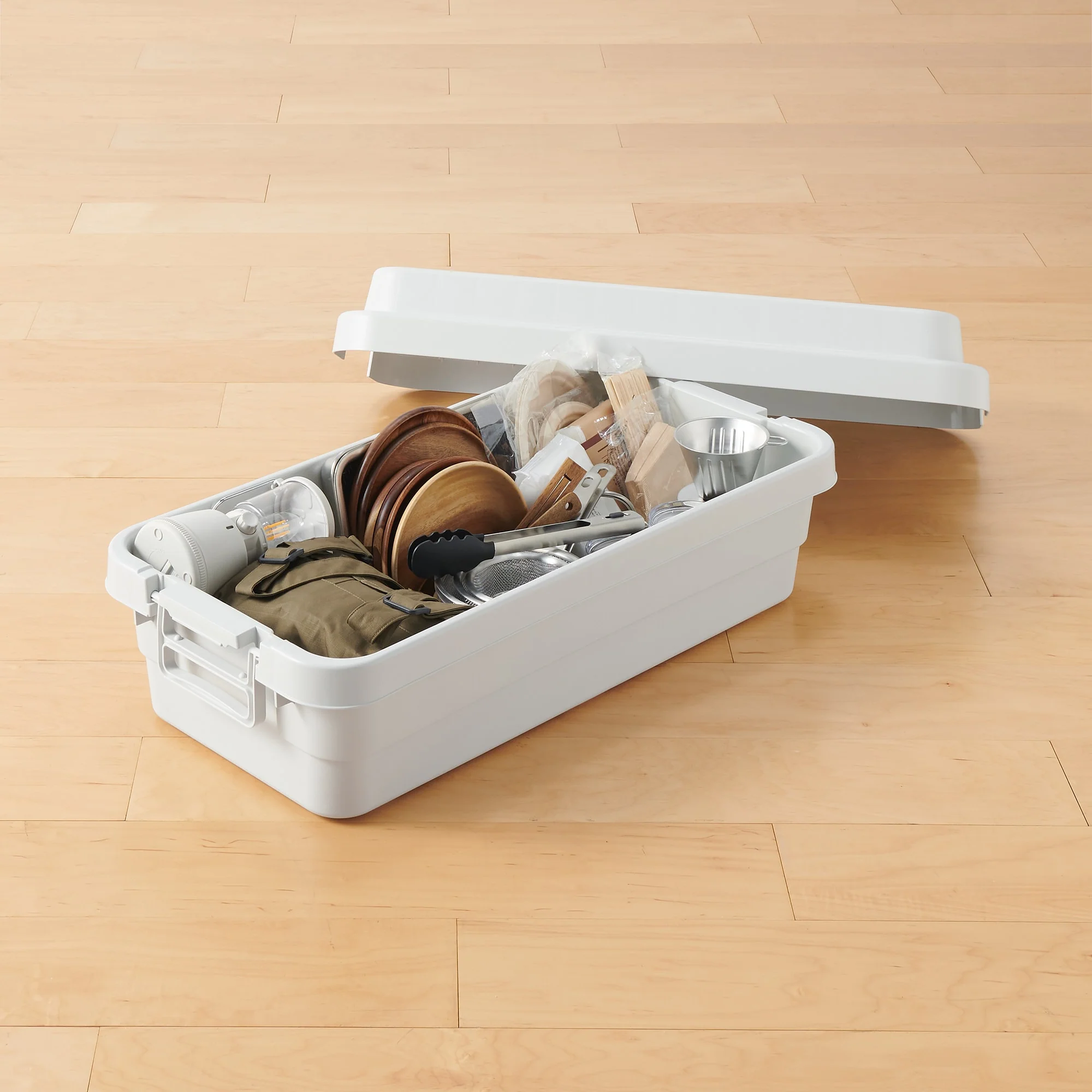 Heavy Duty Polypropylene Shallow Storage Box - Extra Large (40 L) - Image 12