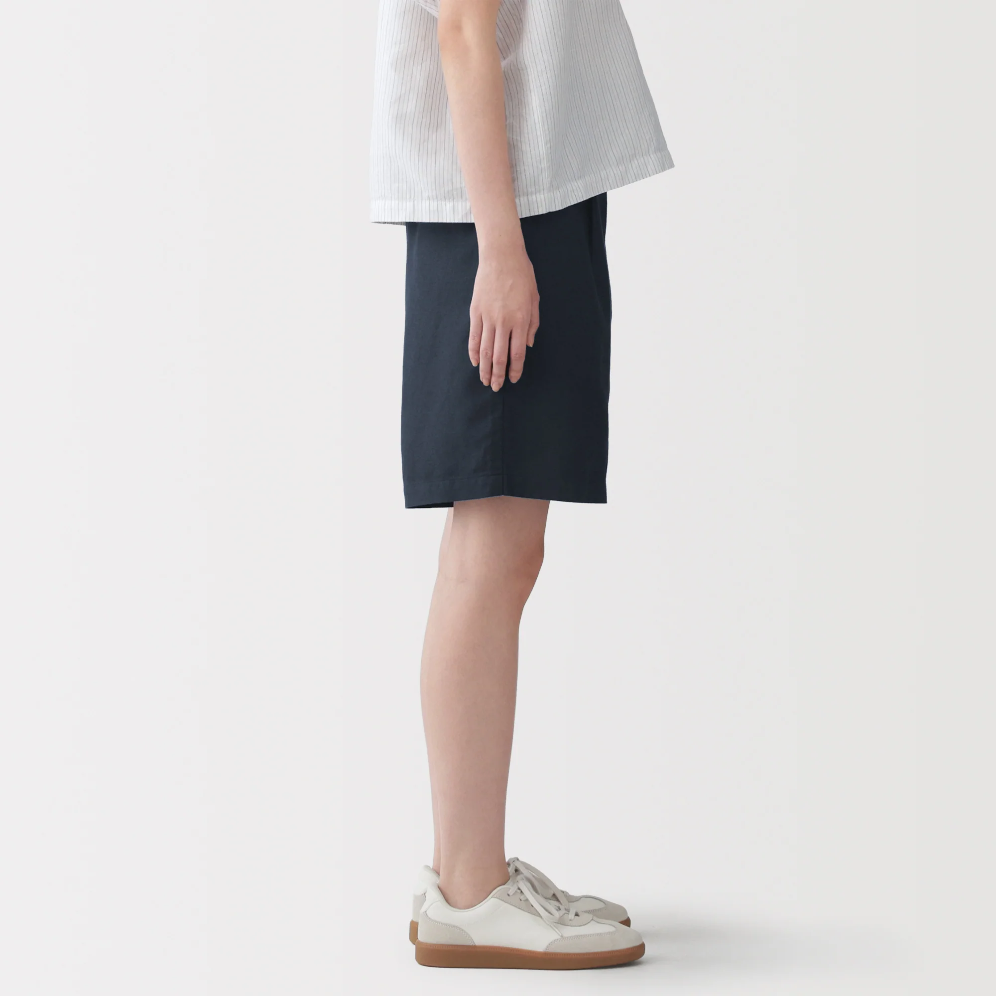 Hemp Blend Twill Shorts - Image 5