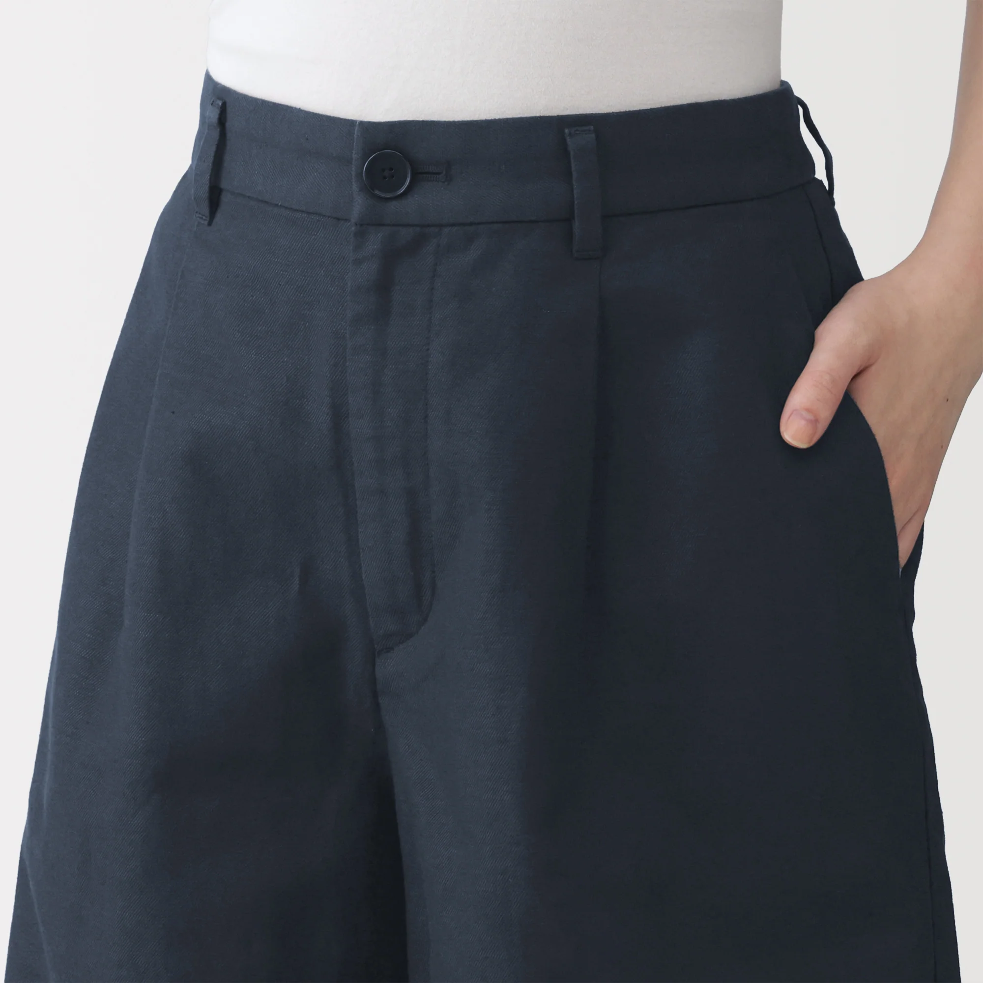 Hemp Blend Twill Shorts - Image 7