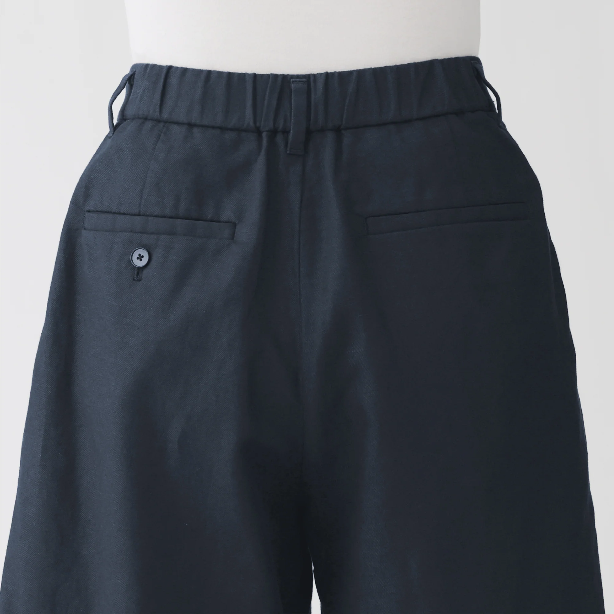 Hemp Blend Twill Shorts - Image 8