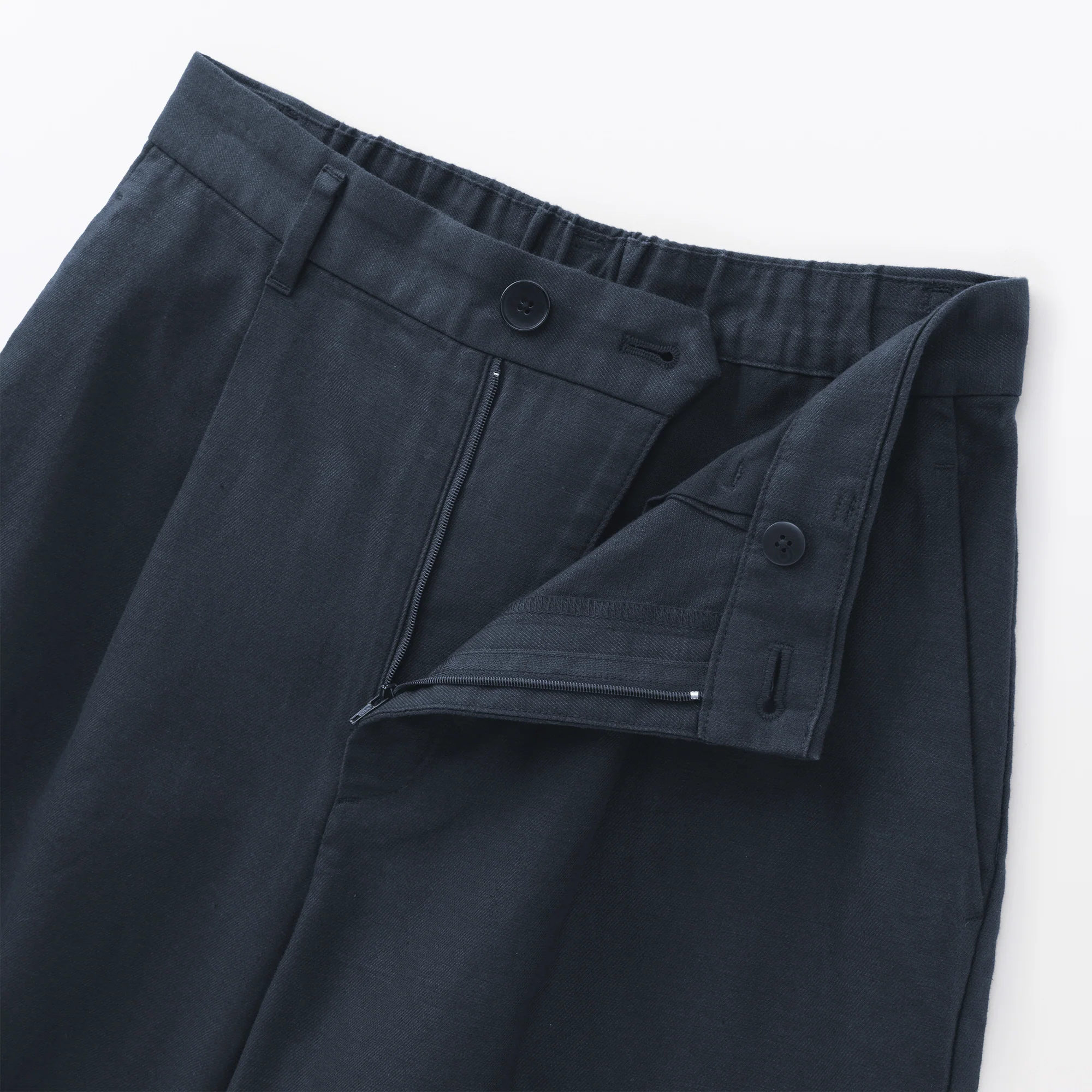 Hemp Blend Twill Shorts - Image 9