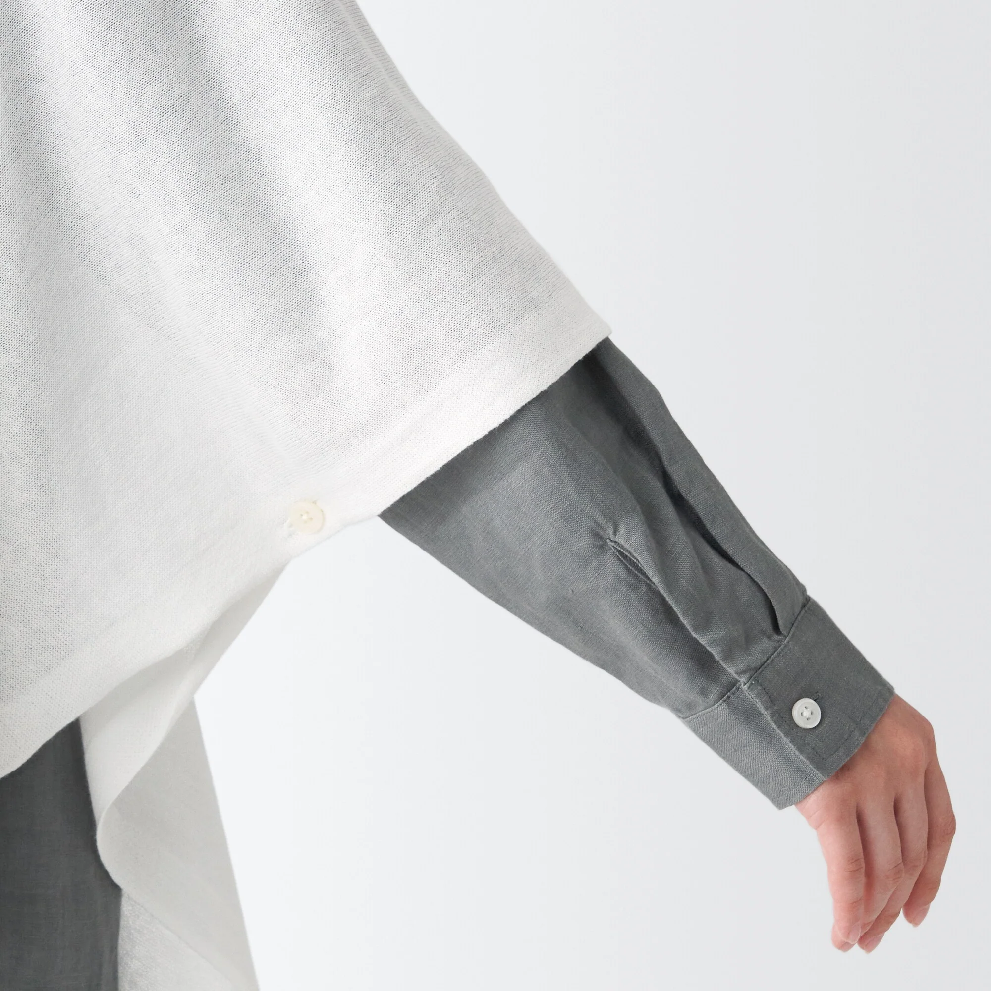 High-Twist Cotton Buttoned Bolero - Image 40