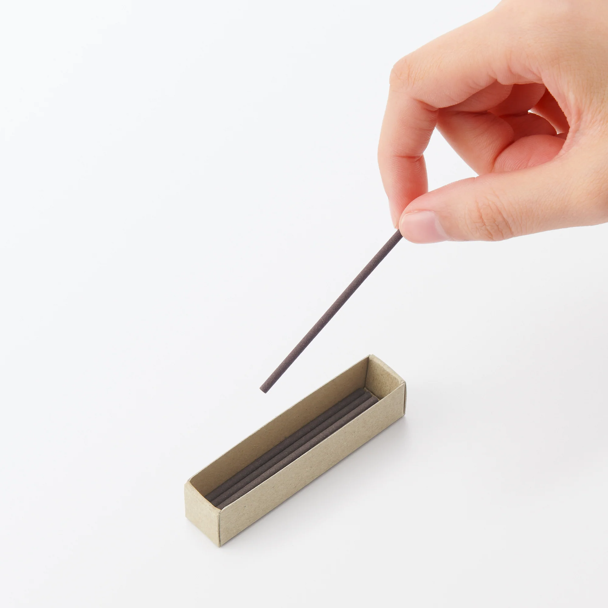 Incense Sticks - Japanese Cypress (12 Pack) - Image 4