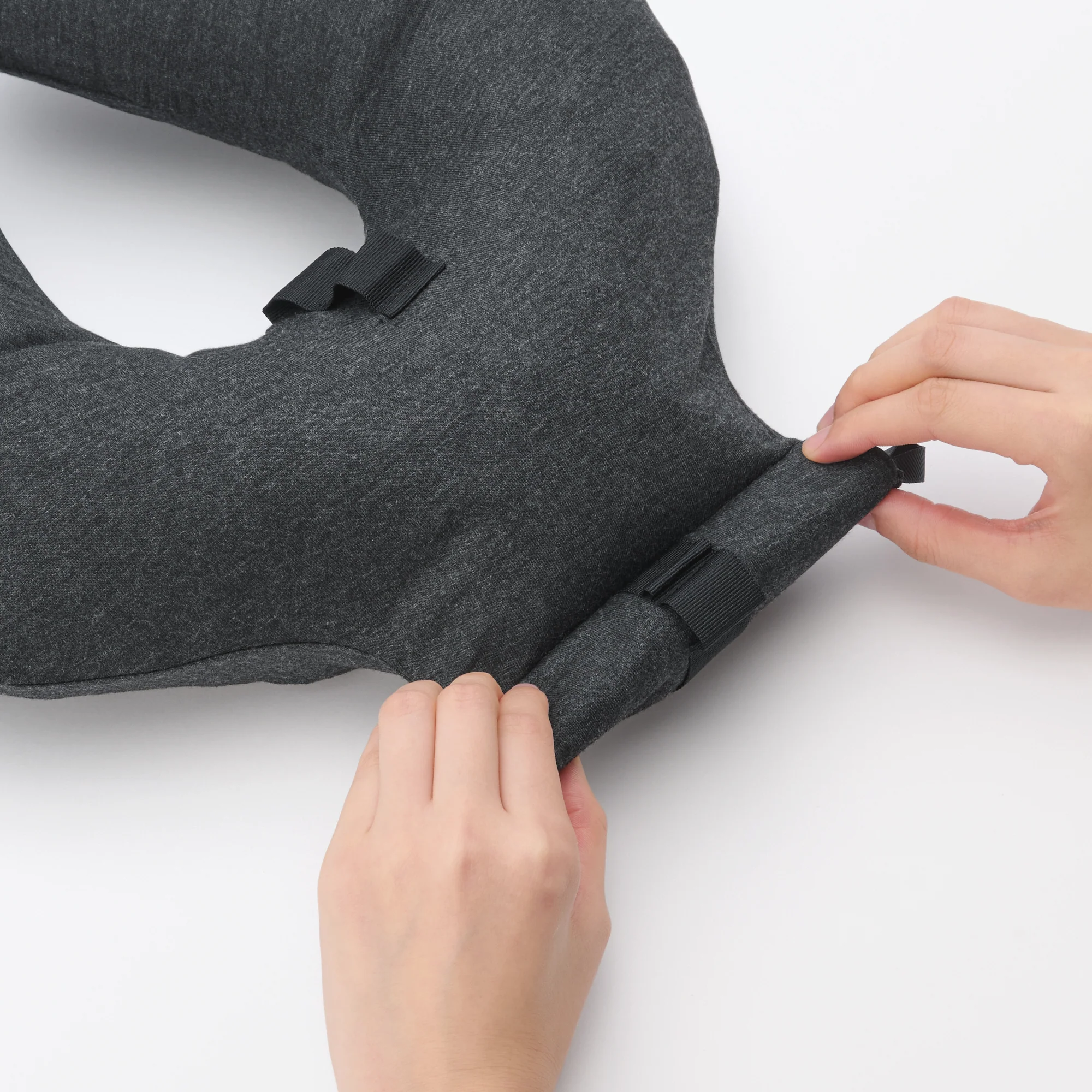 Inflatable Neck Cushion - Image 19
