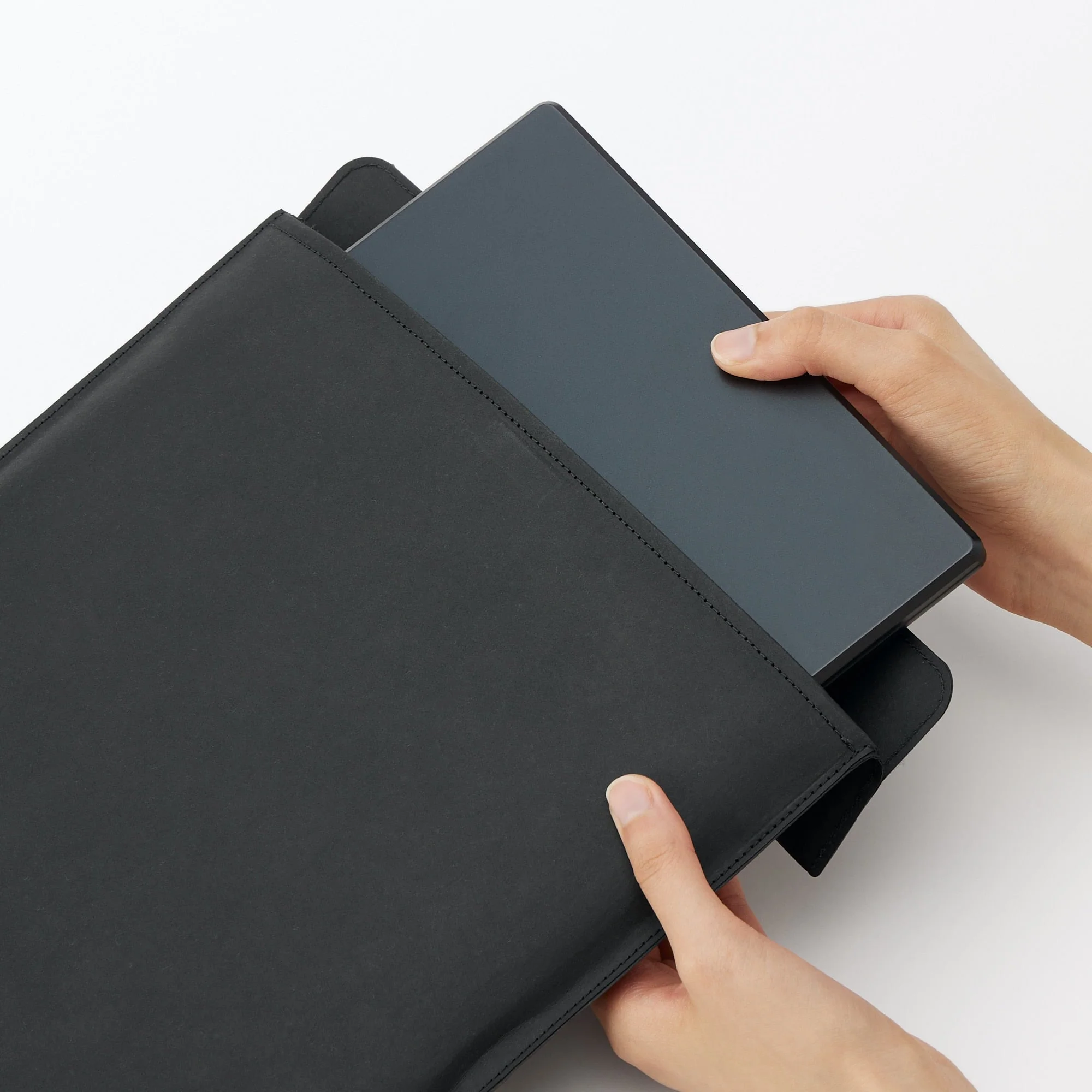 Jeans' Back Patch Laptop Case - Dark Grey - Image 2