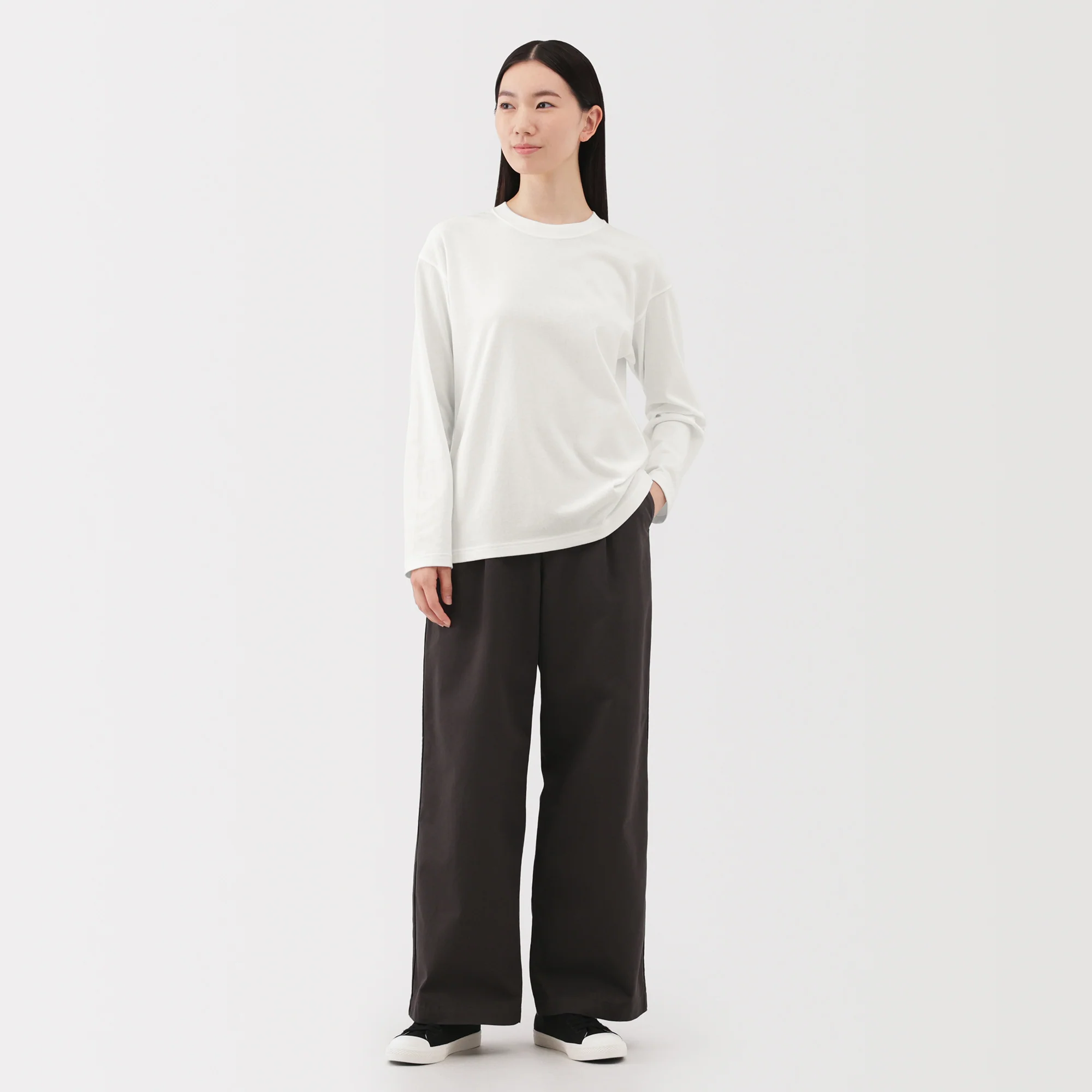 Jersey Crew Neck T-Shirt - Image 12