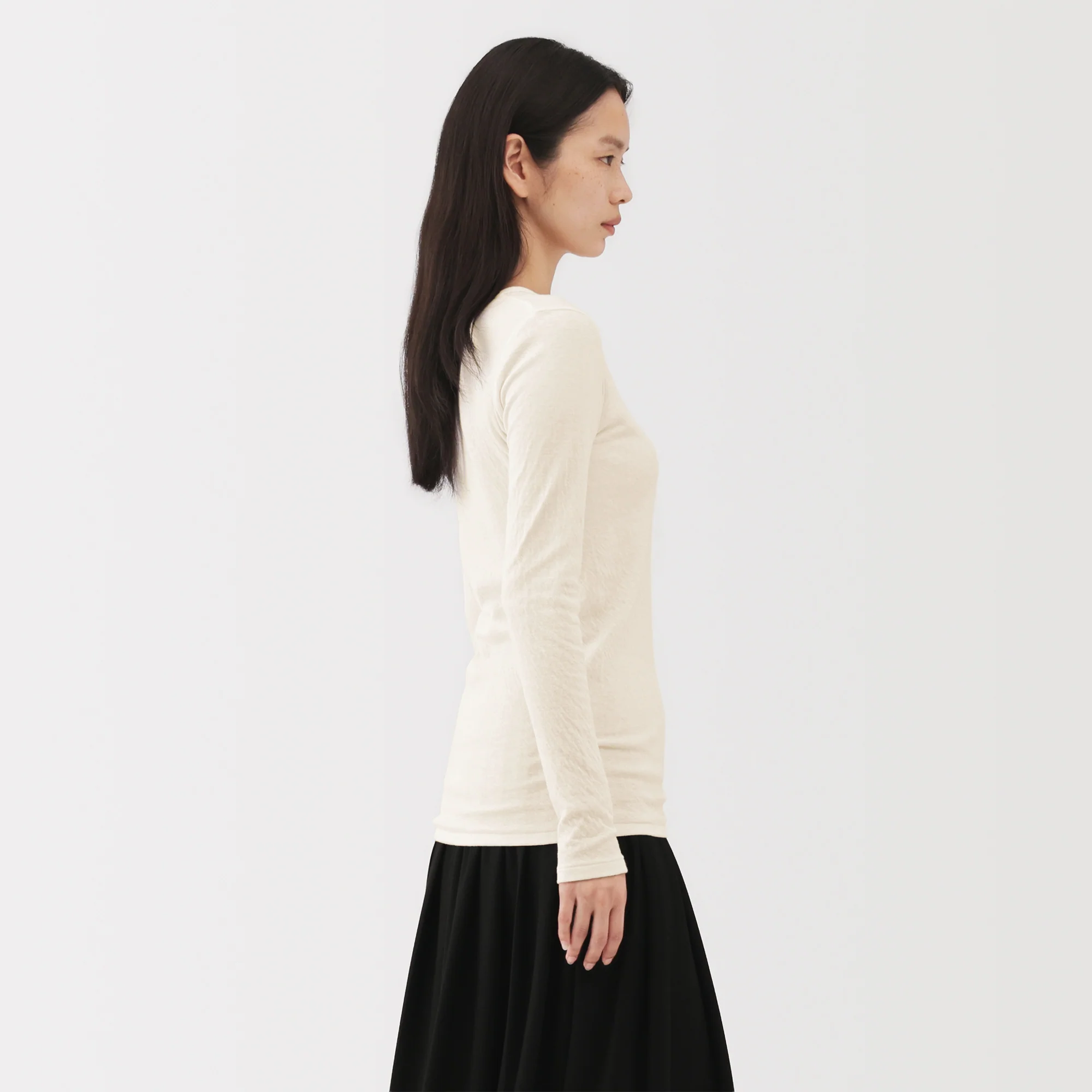 Labo Cotton Cashmere T-Shirt - Image 14