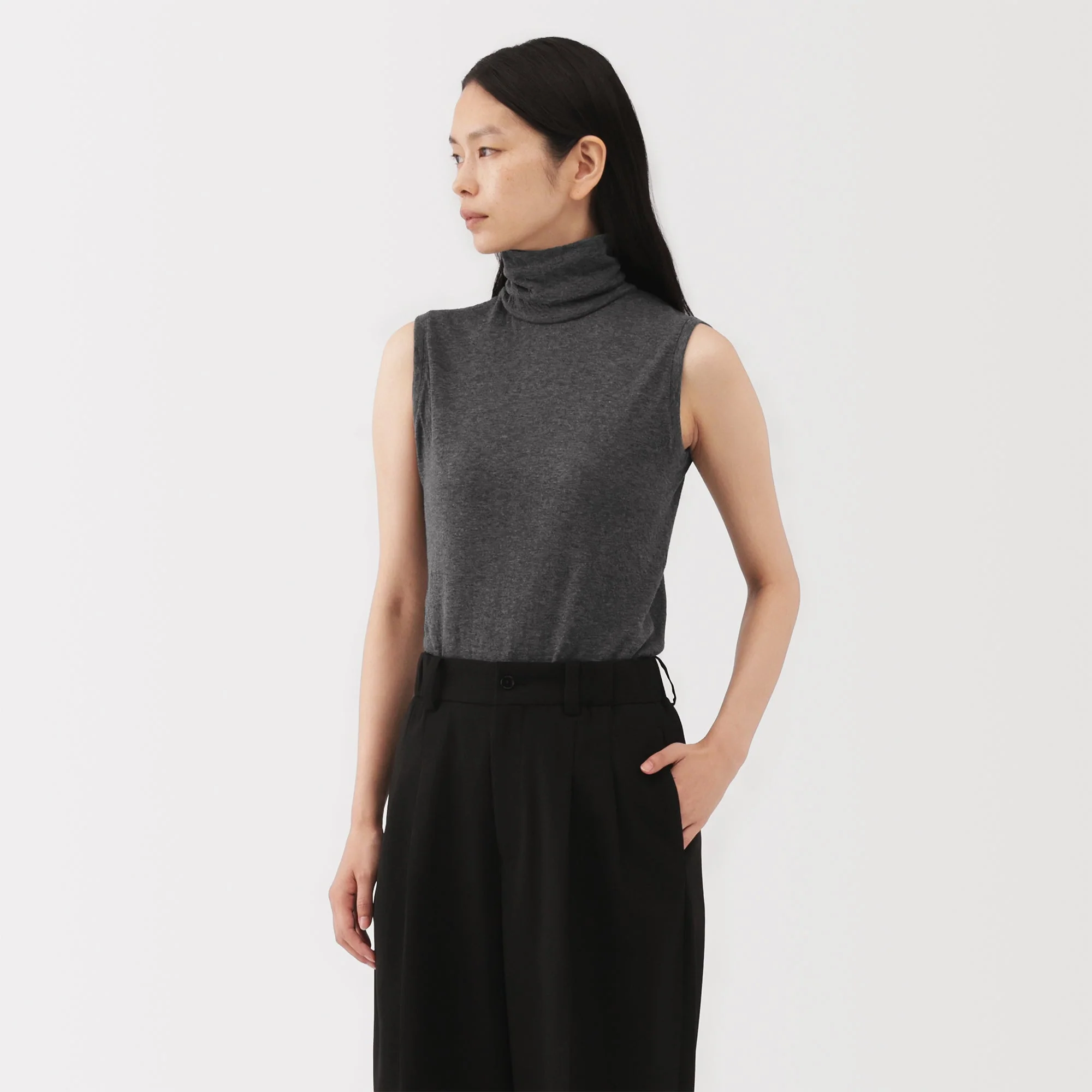 Labo Cotton Cashmere Turtleneck T-Shirt - Image 3