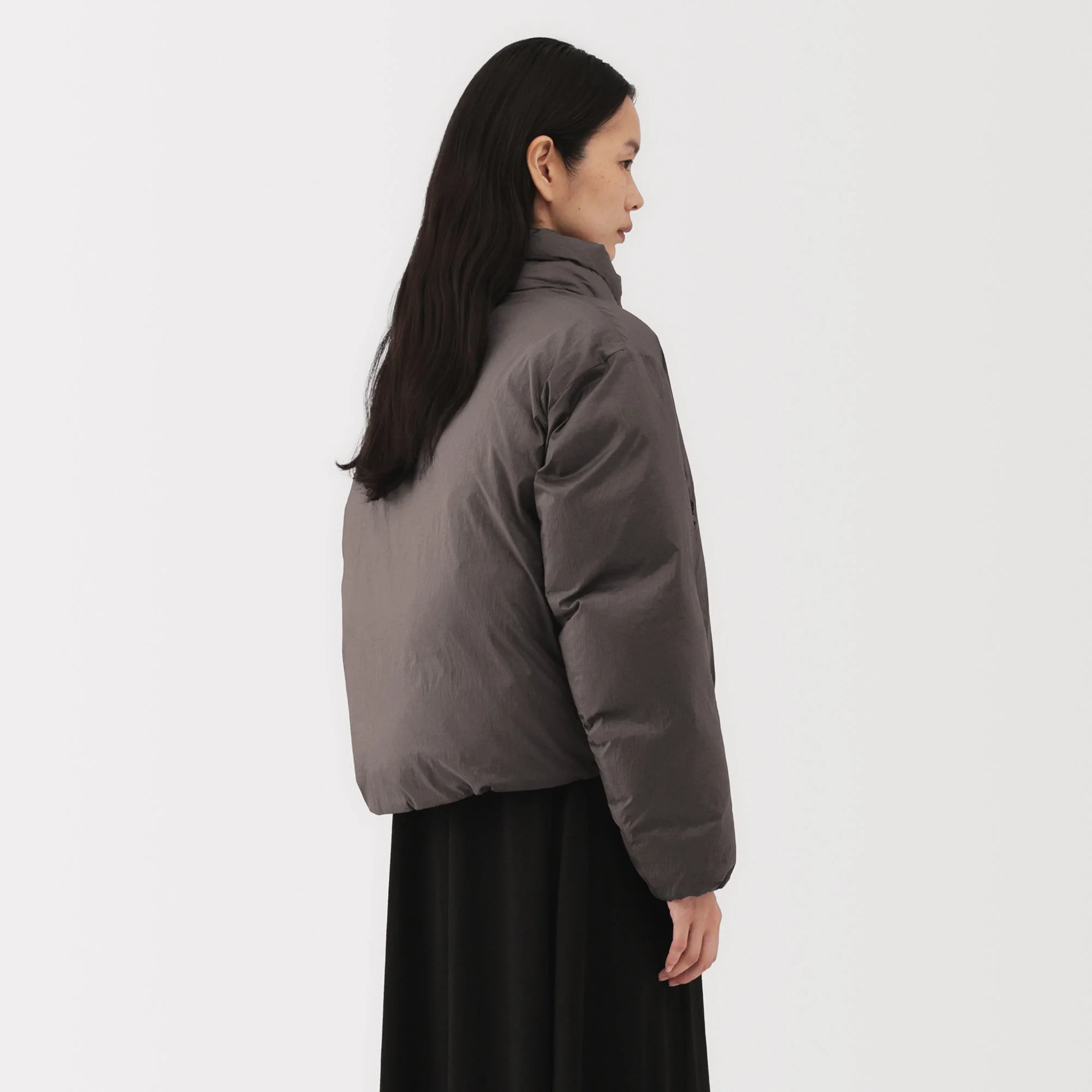 Labo Down Short Jacket - Image 16
