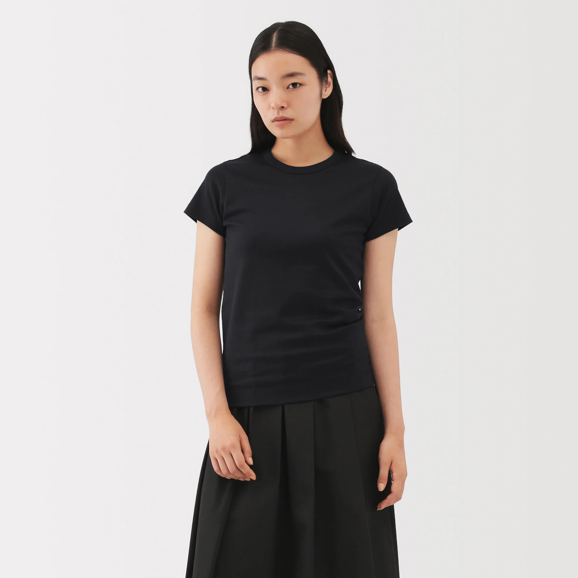 Labo Linen Blend T-Shirt - Image 11
