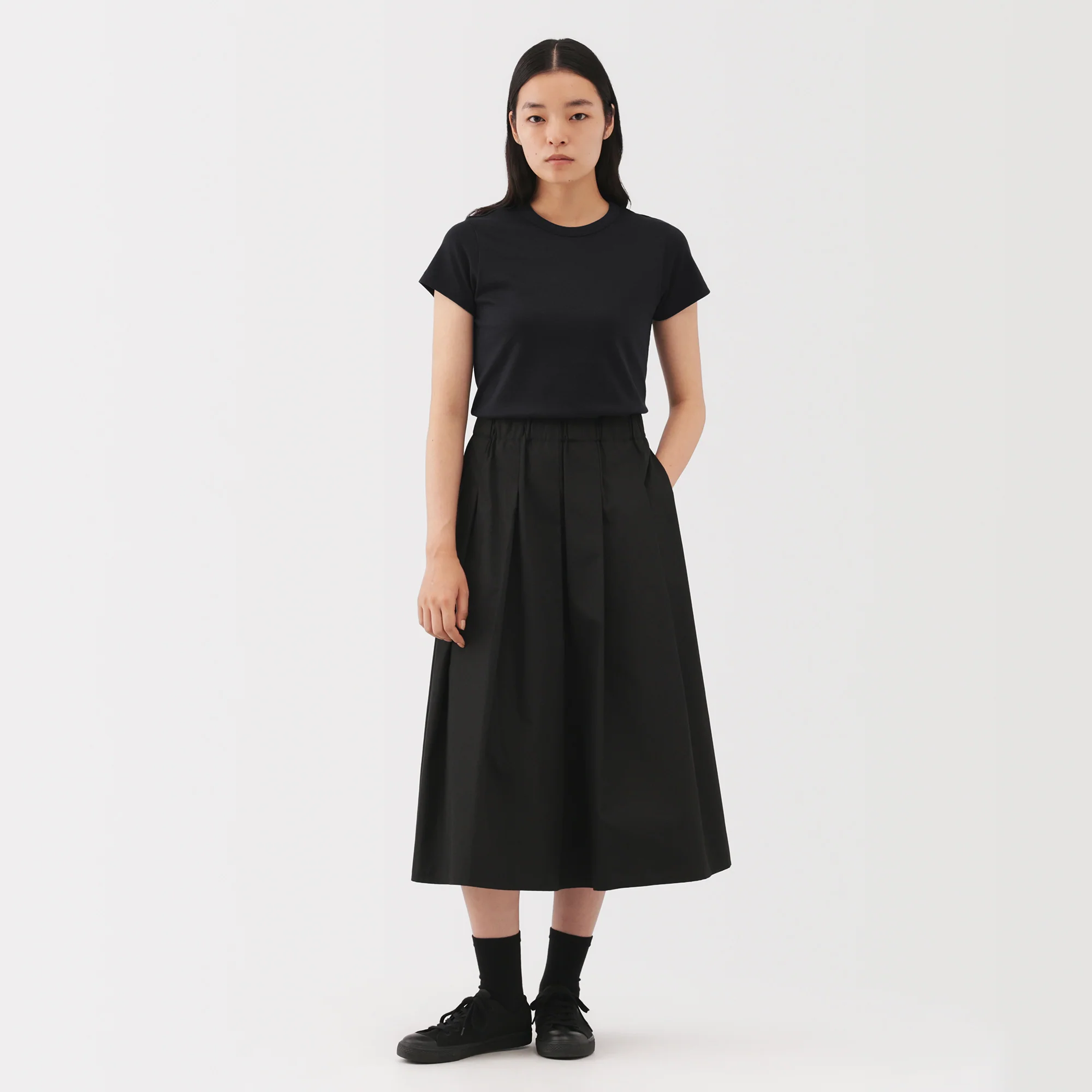 Labo Linen Blend T-Shirt - Image 12