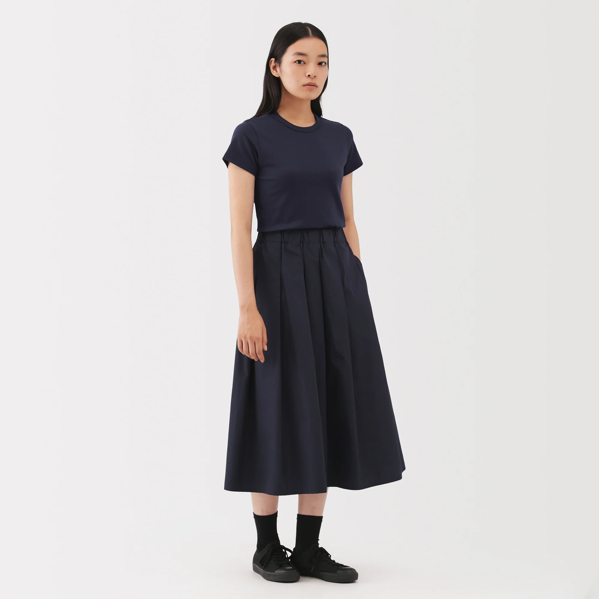 Labo Linen Blend T-Shirt - Image 20