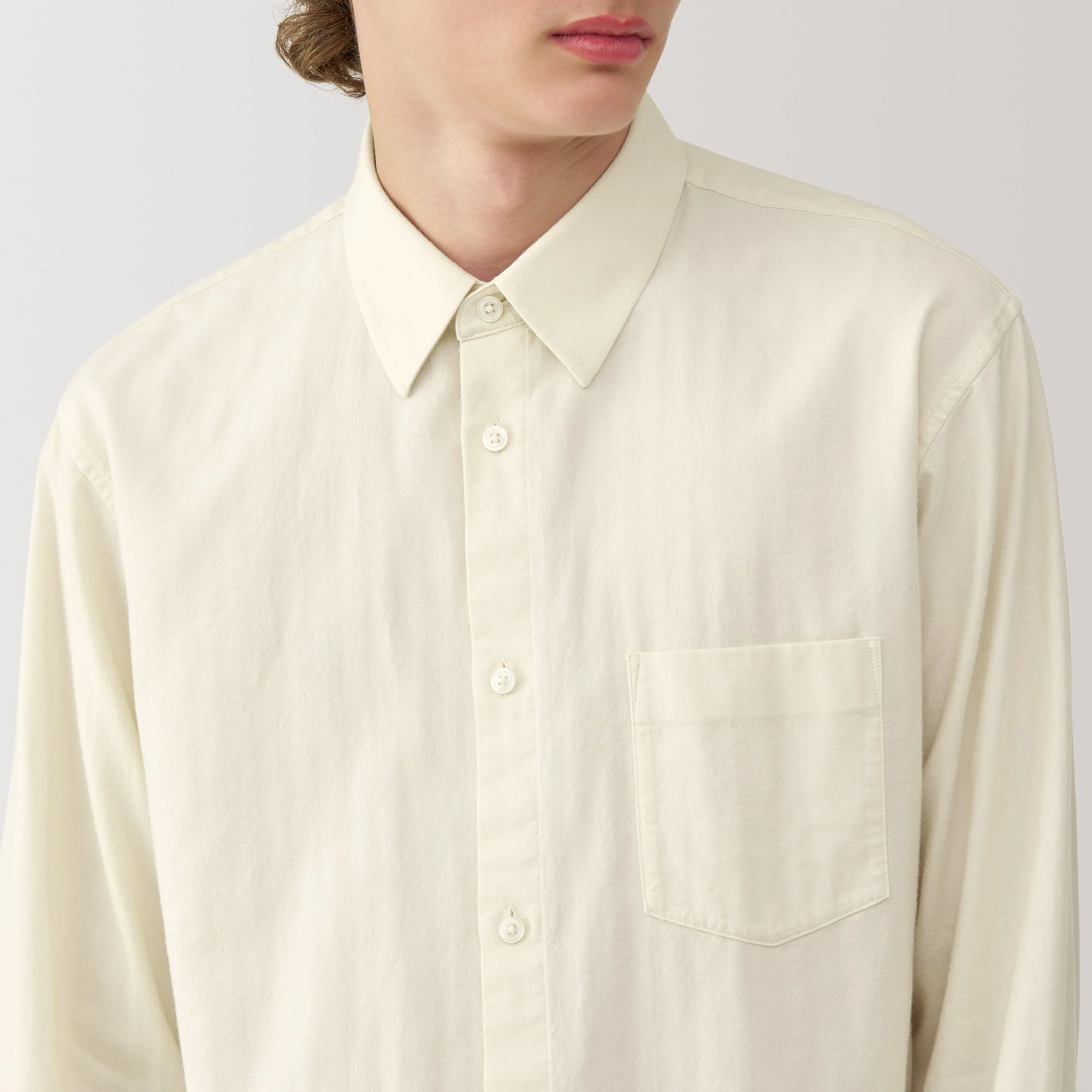 Labo Men's Brushed Cotton Twill Regular Collar Shirt - Image 15