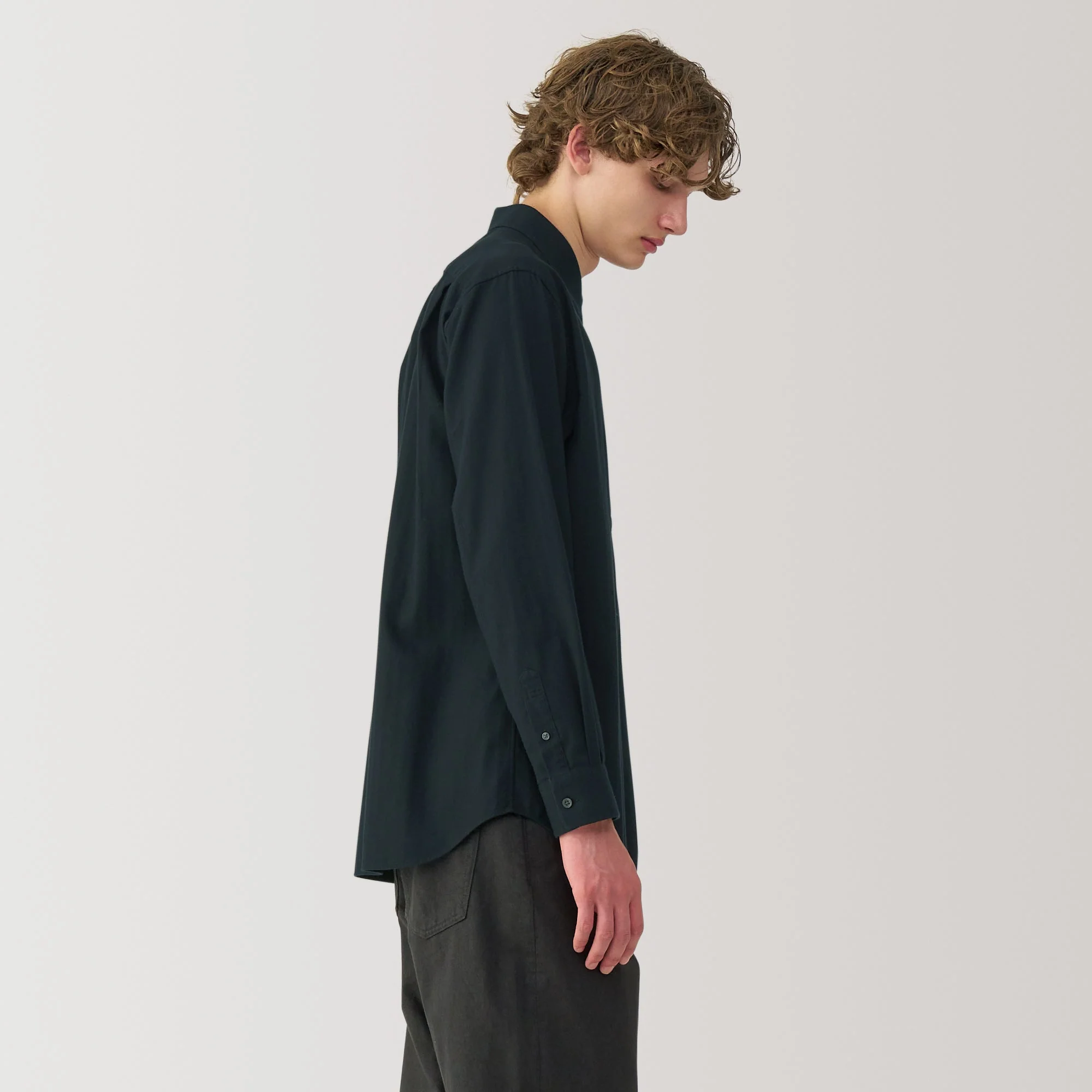 Labo Men's Brushed Cotton Twill Regular Collar Shirt - Image 5