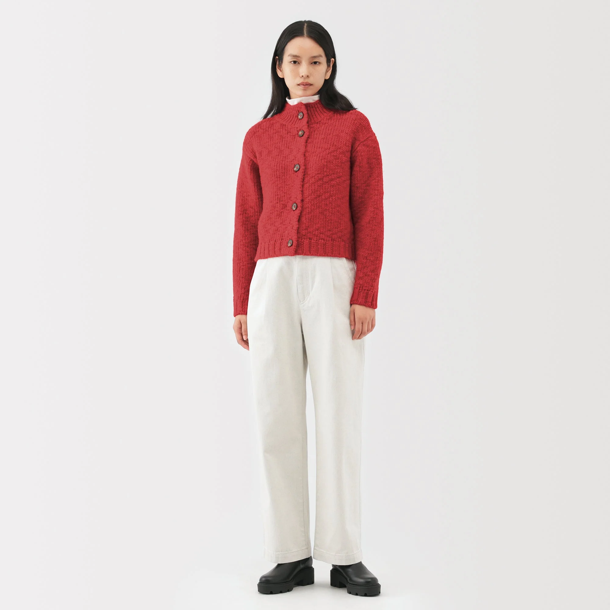 Labo Merino Wool Low-Gauge Cardigan - Image 17