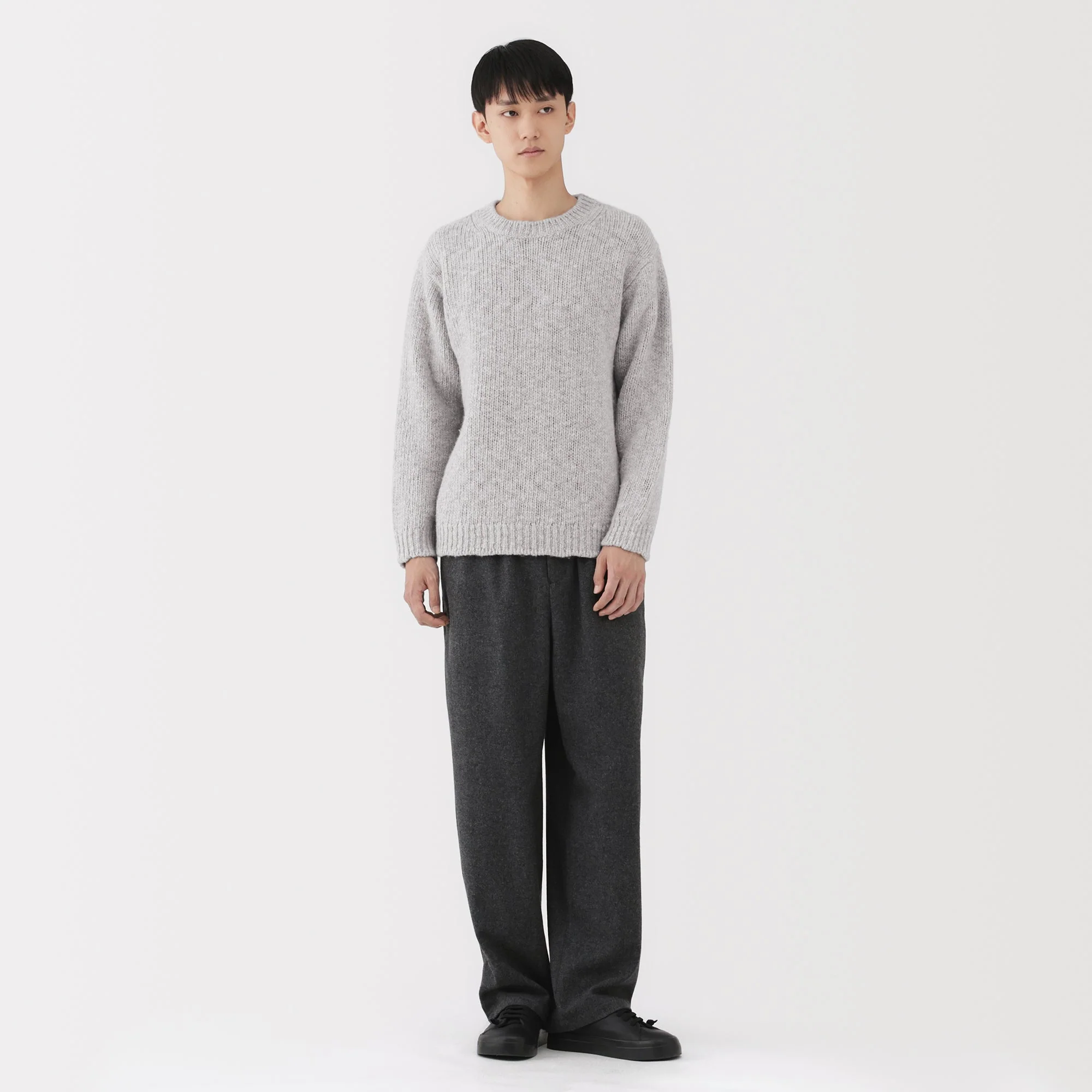 Labo Merino Wool Low-Gauge Sweater - Image 3
