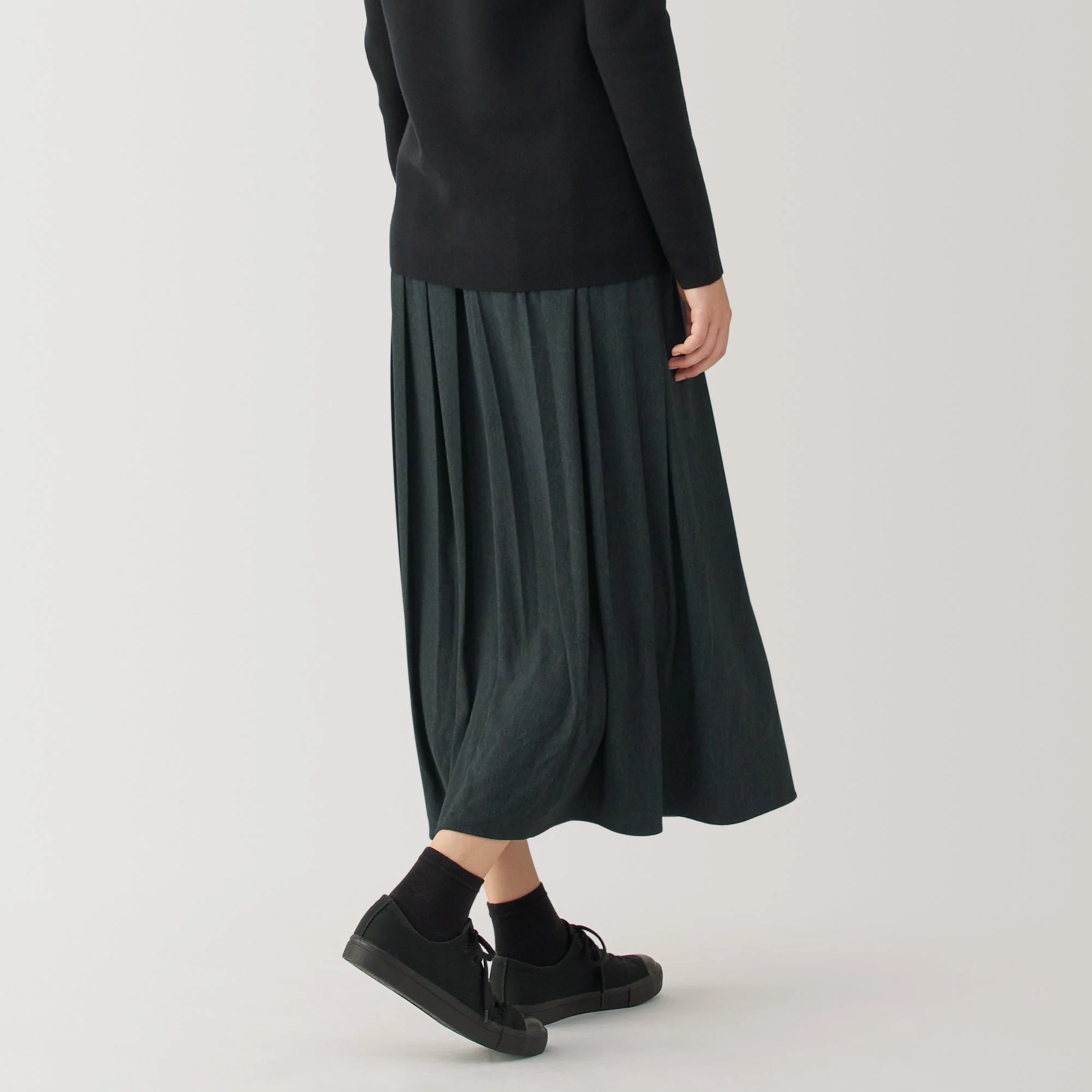 Labo Women's Jersey Pleated Skirt - Image 4