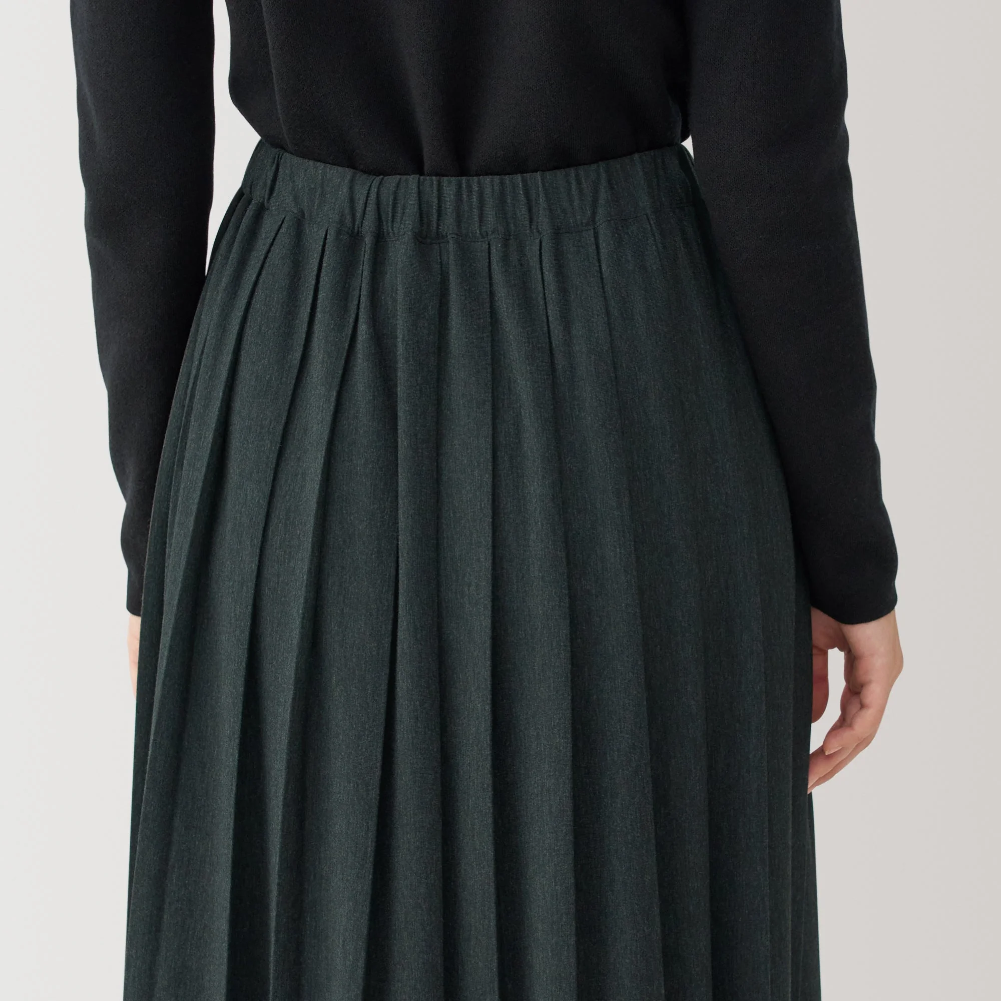 Labo Women's Jersey Pleated Skirt - Image 7