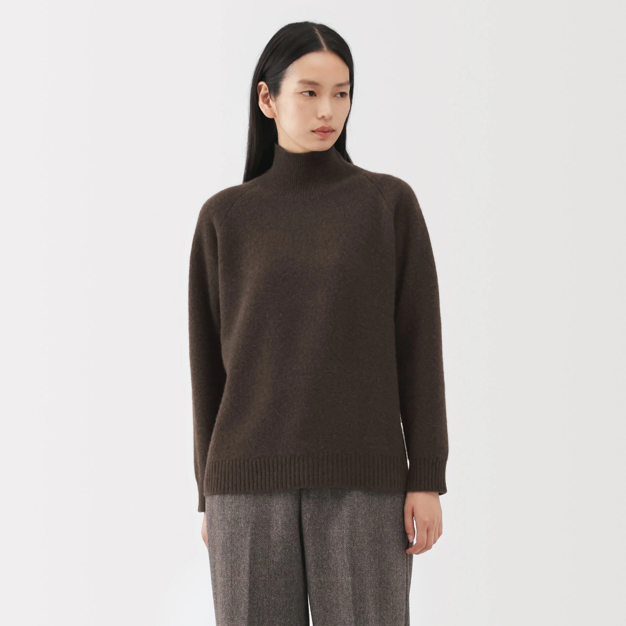 Labo Yak Blend Turtleneck Sweater - Image 19