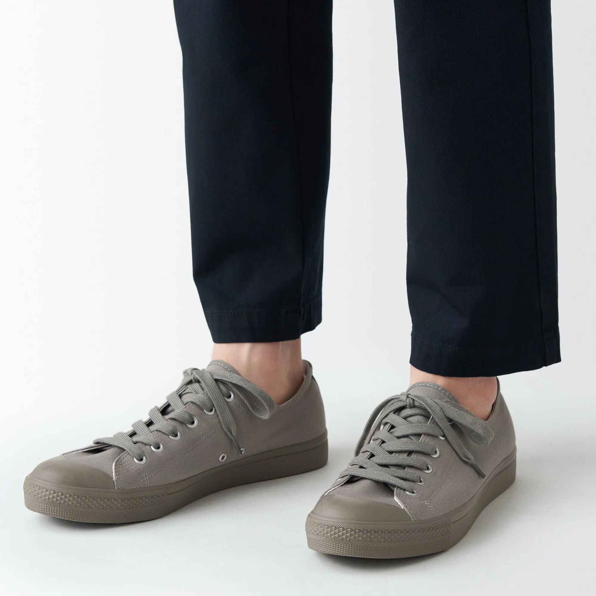 Less Tiring Sneakers Grey Pattern - Image 12
