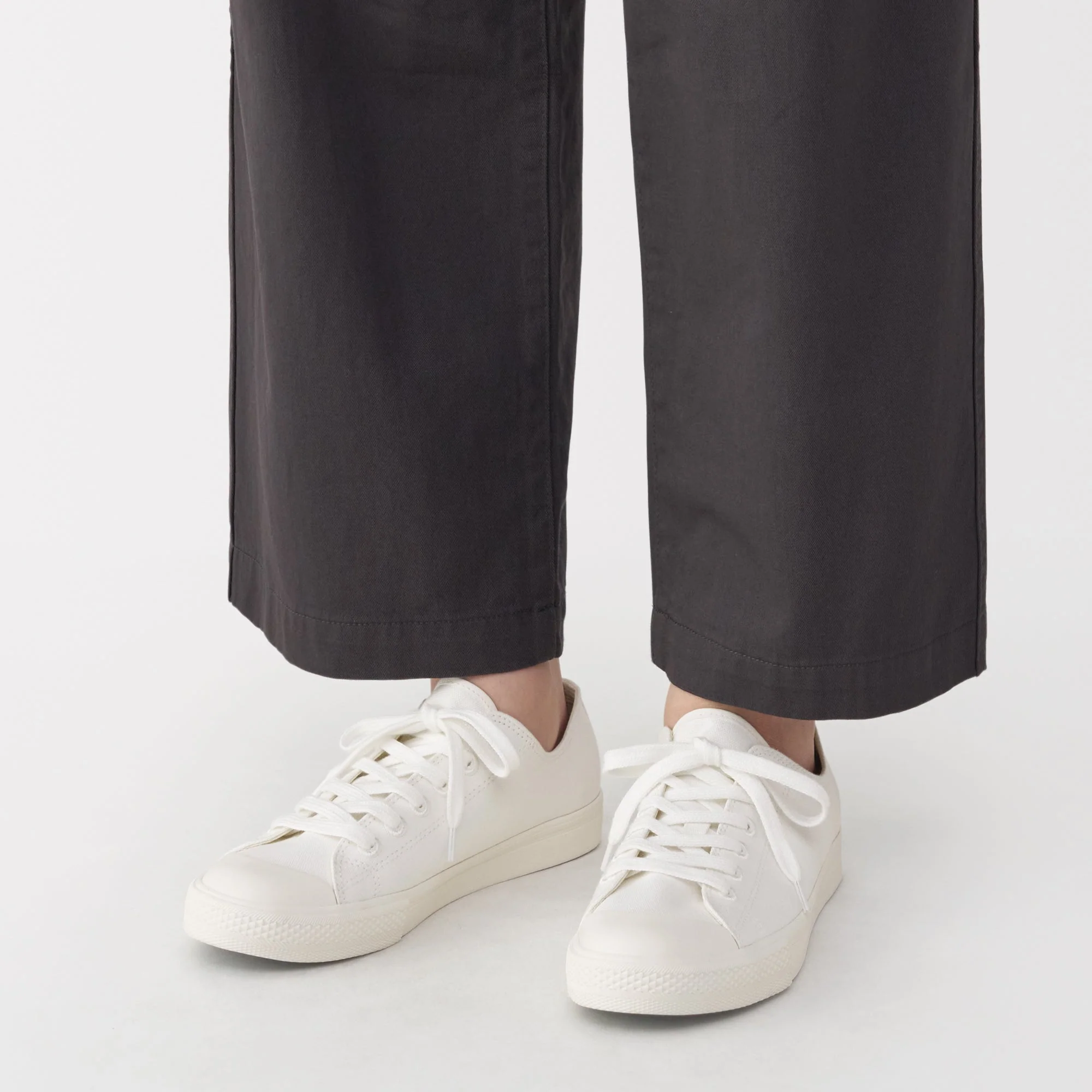 Less Tiring Sneakers - White - Image 12