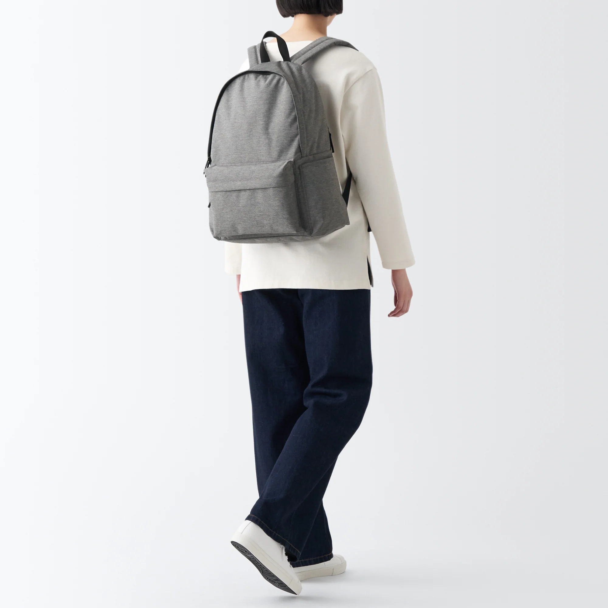 Less Tiring Water Repellent Backpack - Image 41
